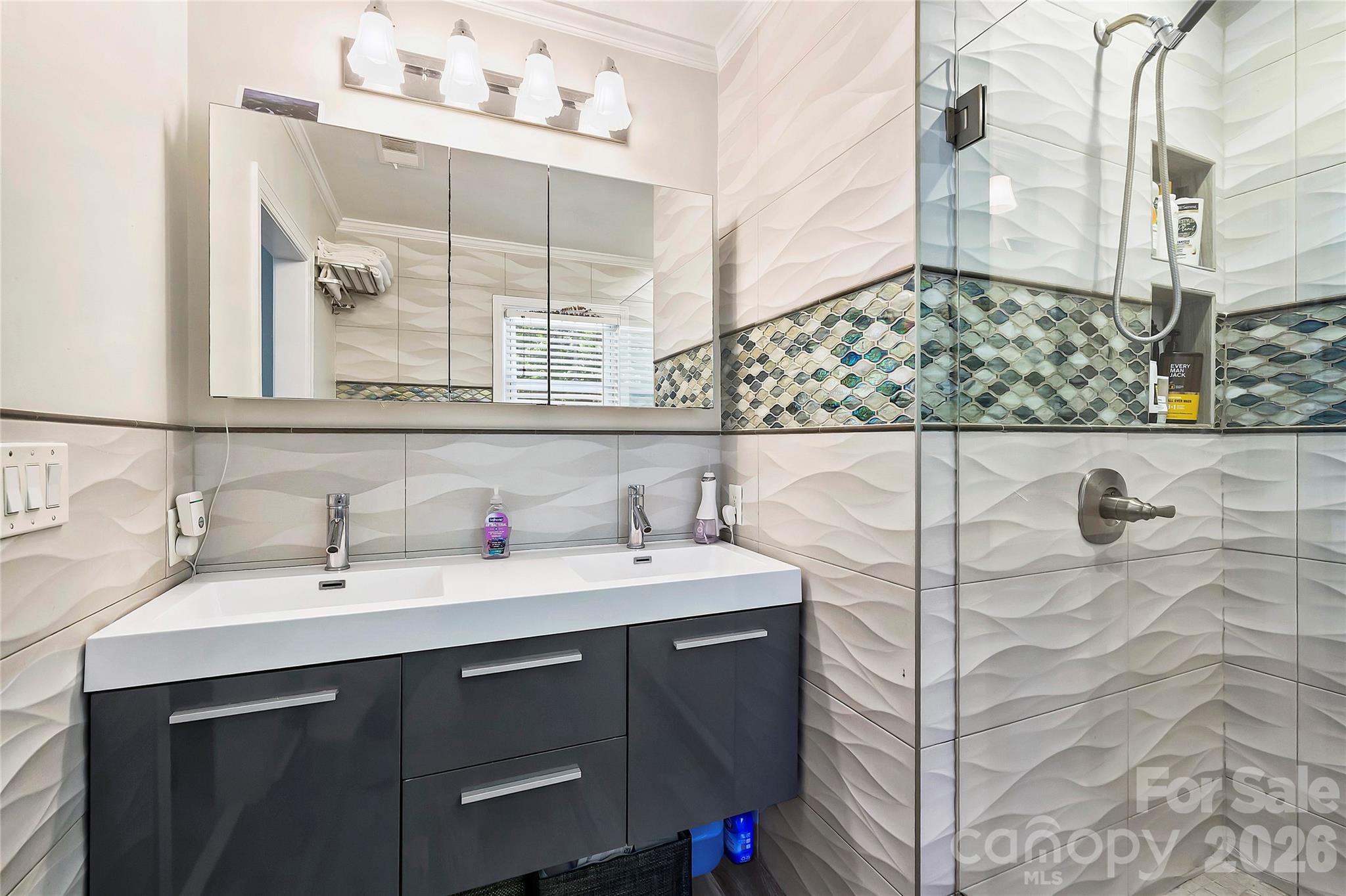 5525 Lancelot Drive — Charlotte