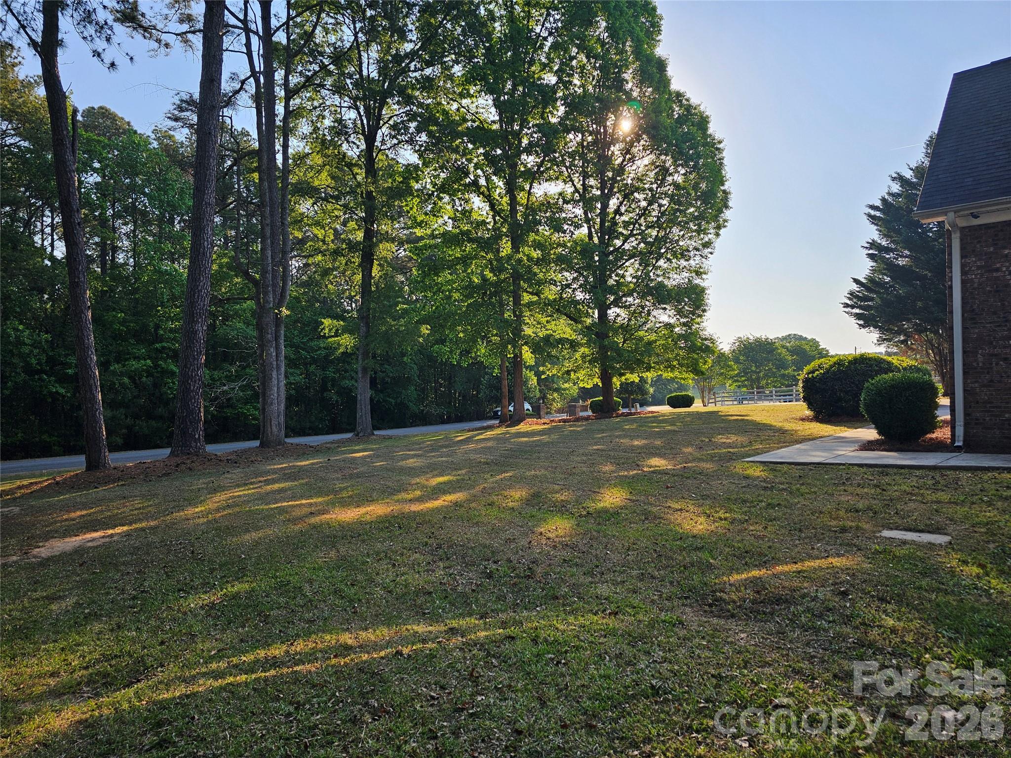 2843 Lakeshore Drive — Chester