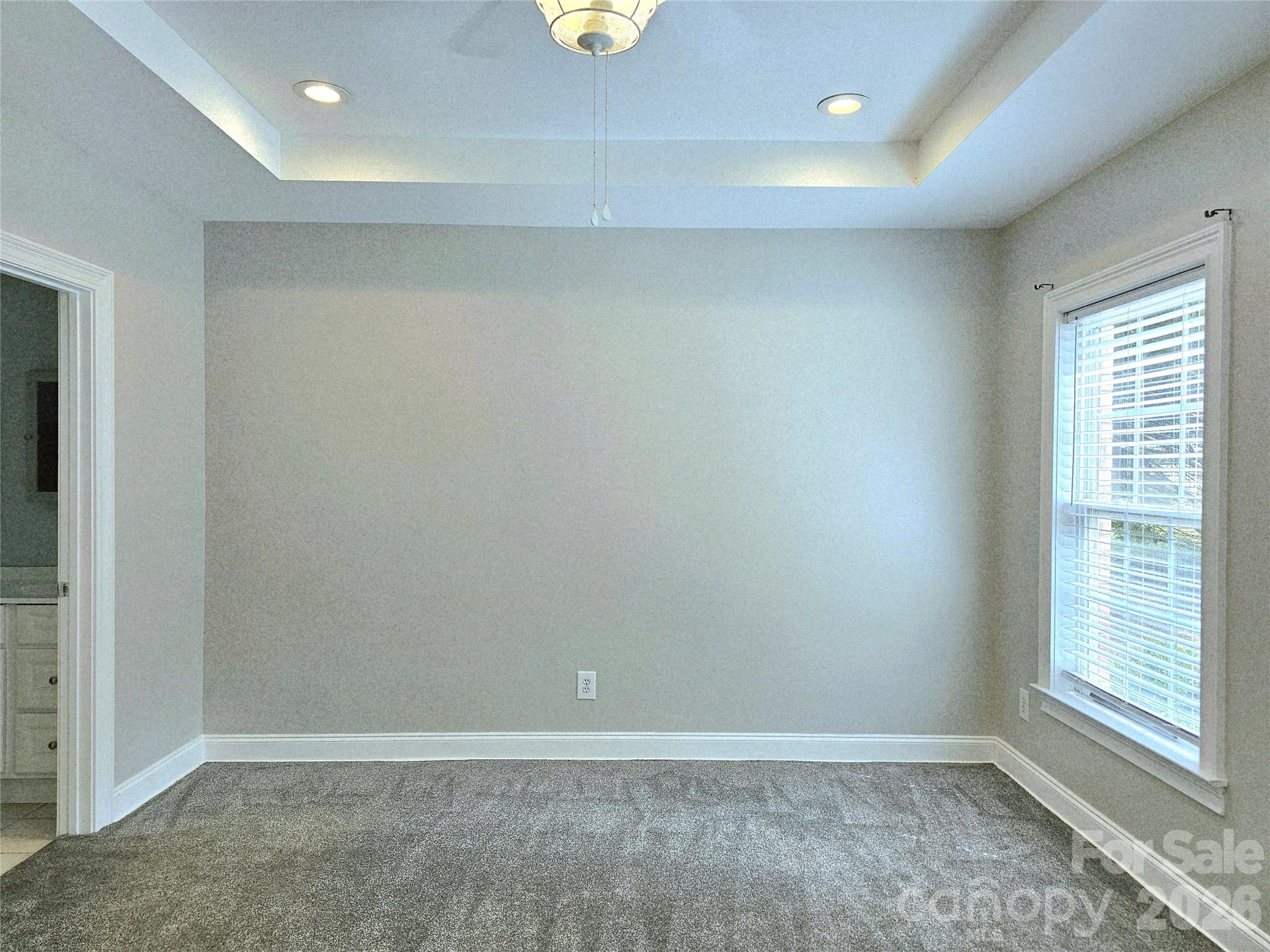 2843 Lakeshore Drive — Chester