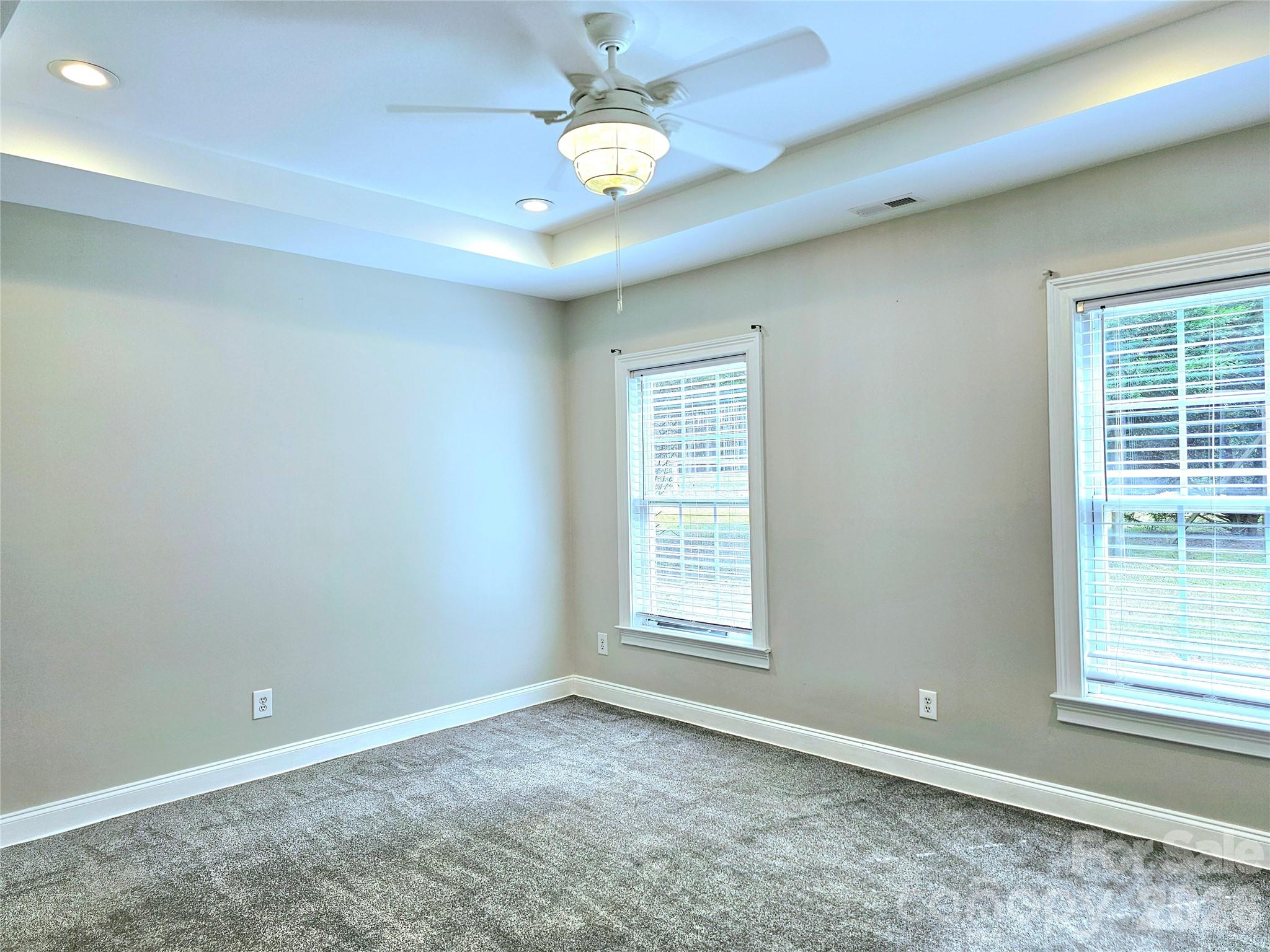 2843 Lakeshore Drive — Chester
