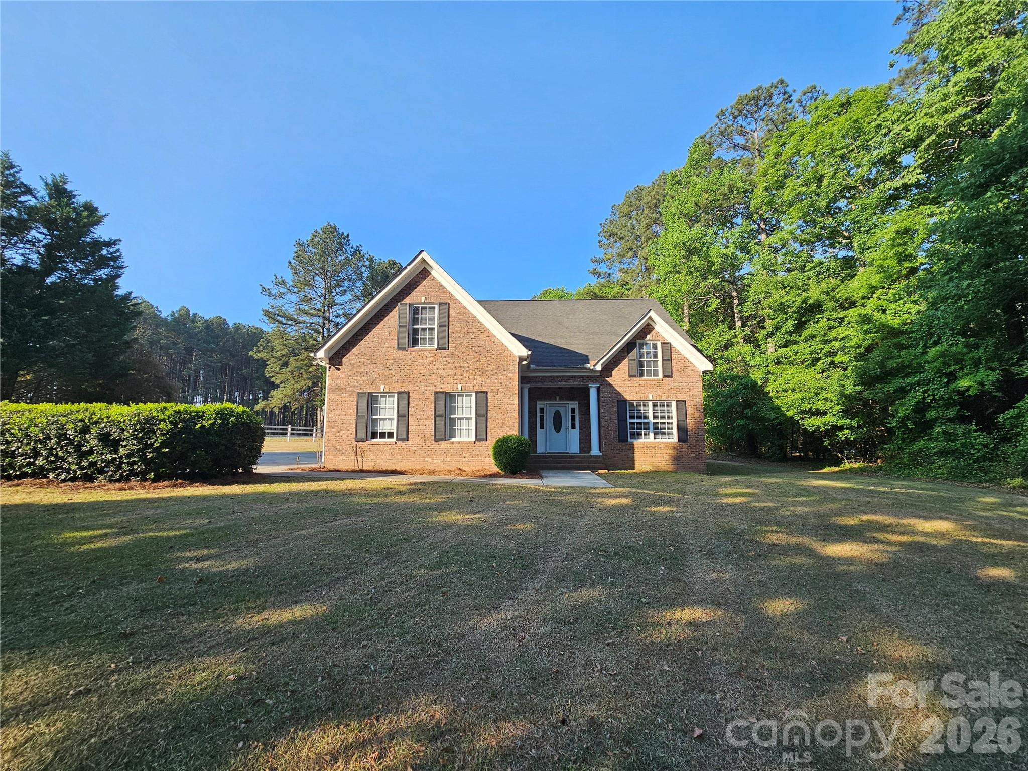 2843 Lakeshore Drive — Chester