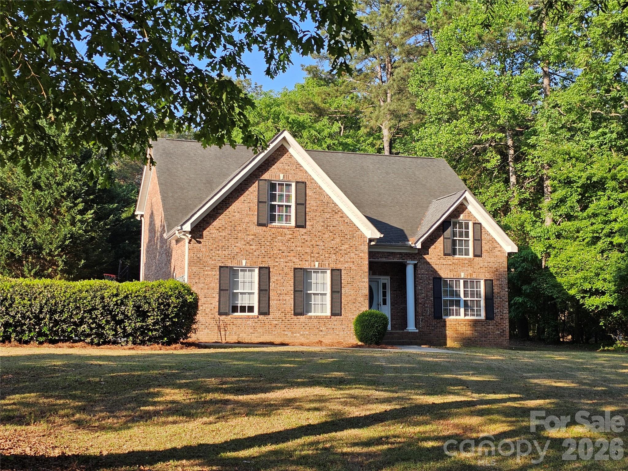 2843 Lakeshore Drive — Chester