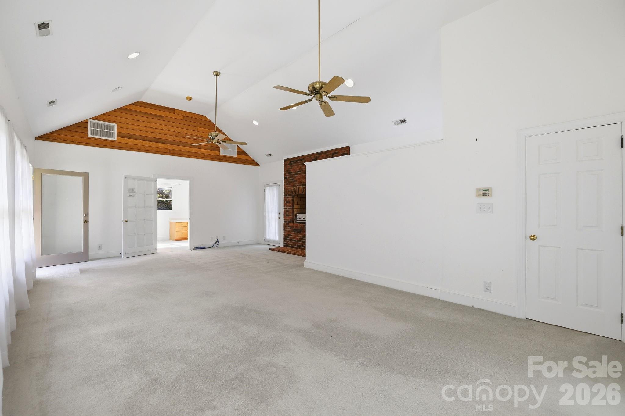3325 Tilley Morris Road — Matthews