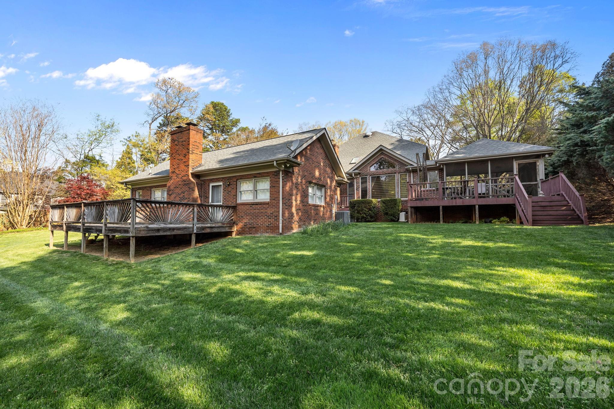 3325 Tilley Morris Road — Matthews