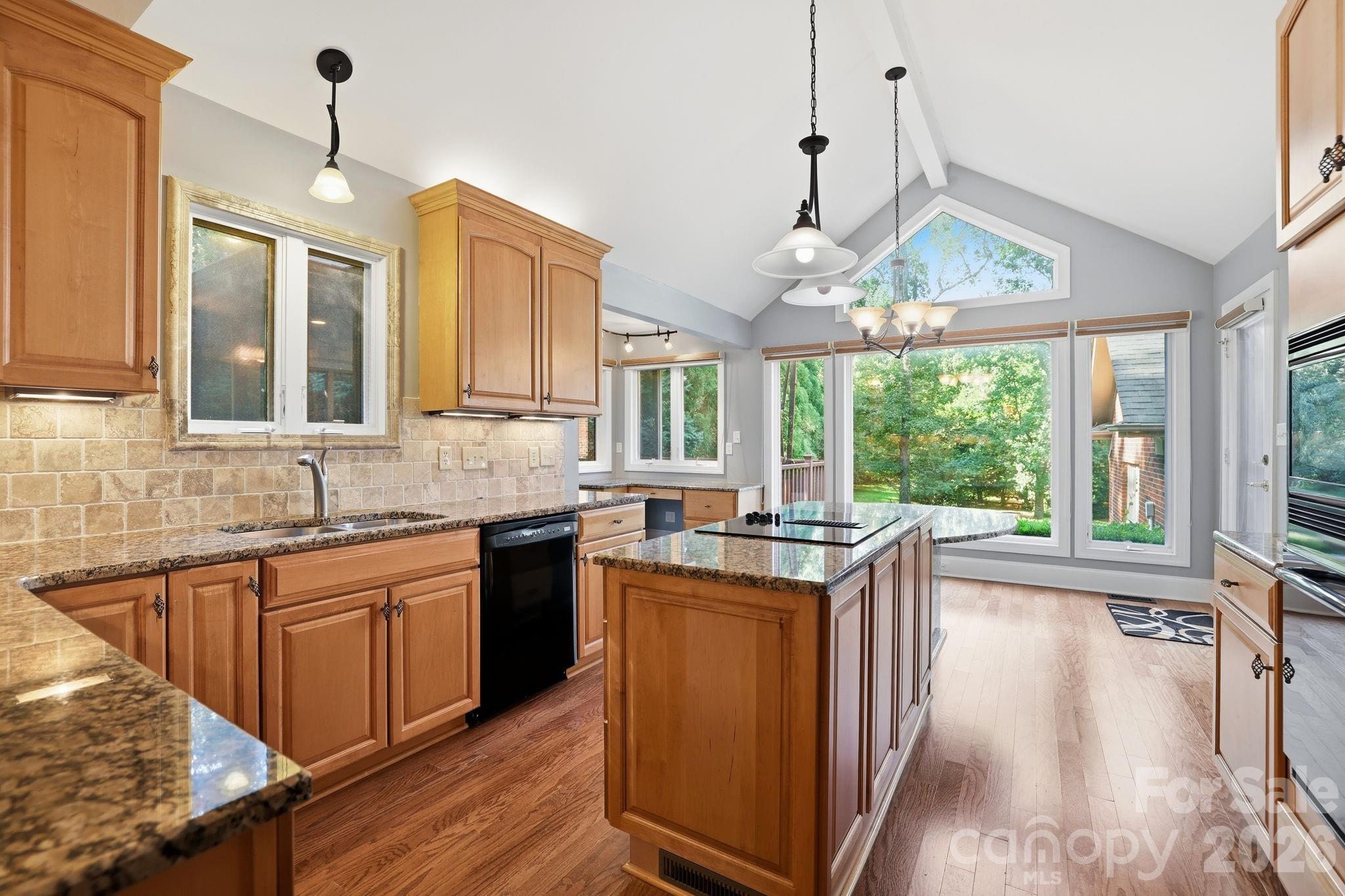 3325 Tilley Morris Road — Matthews