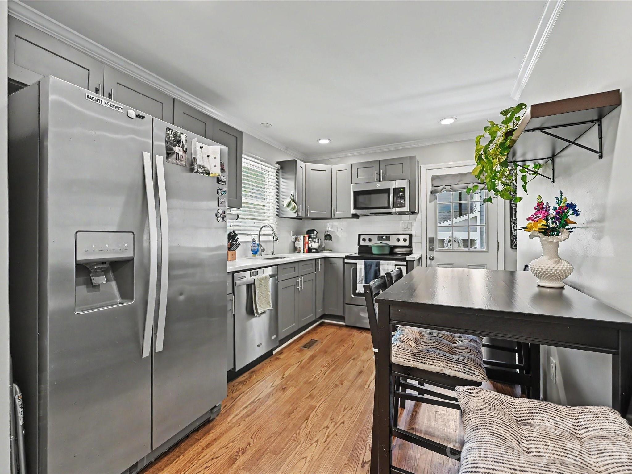 115 N Gardner Avenue — Charlotte