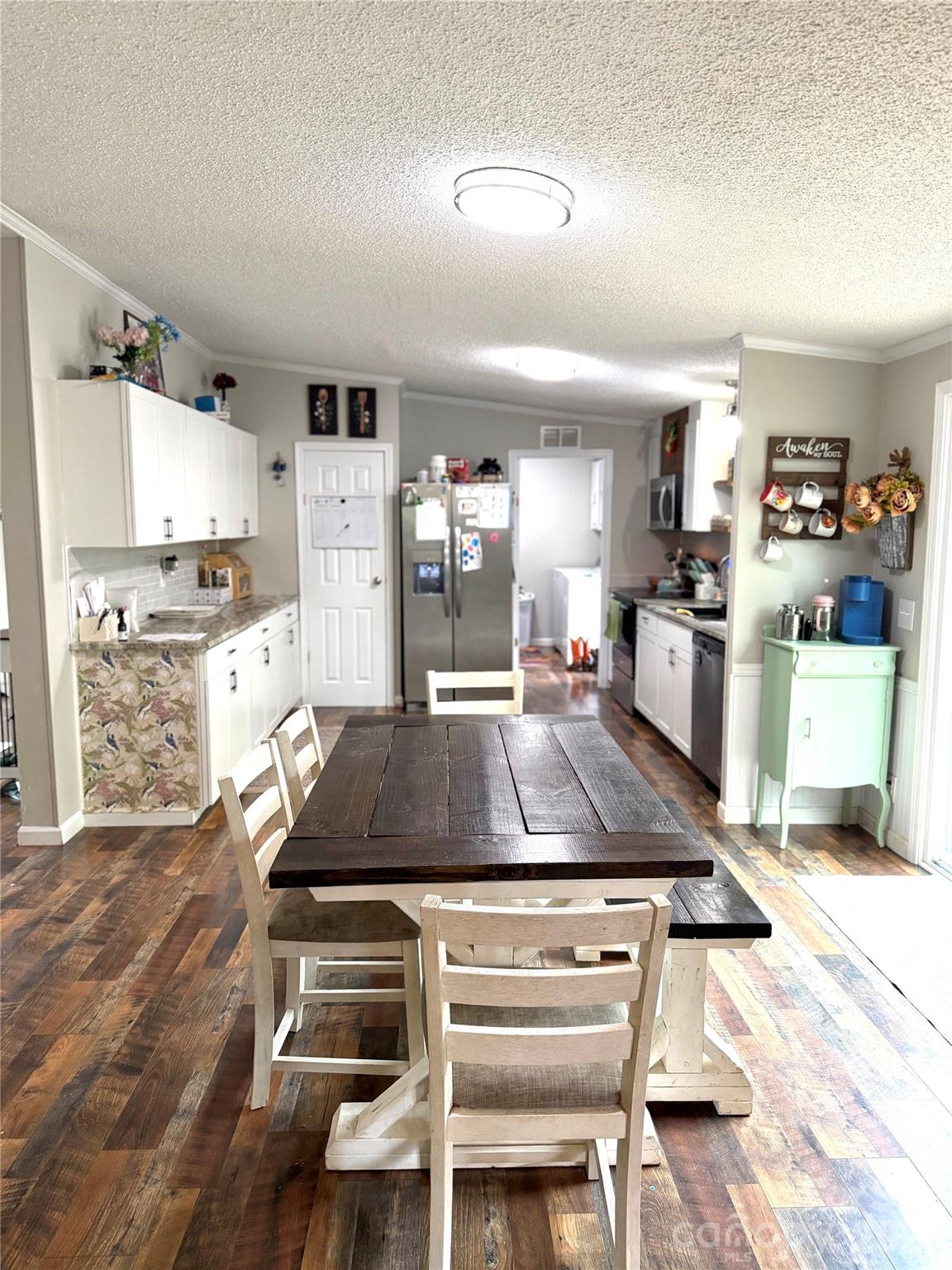 929 Brookhaven Road — Statesville