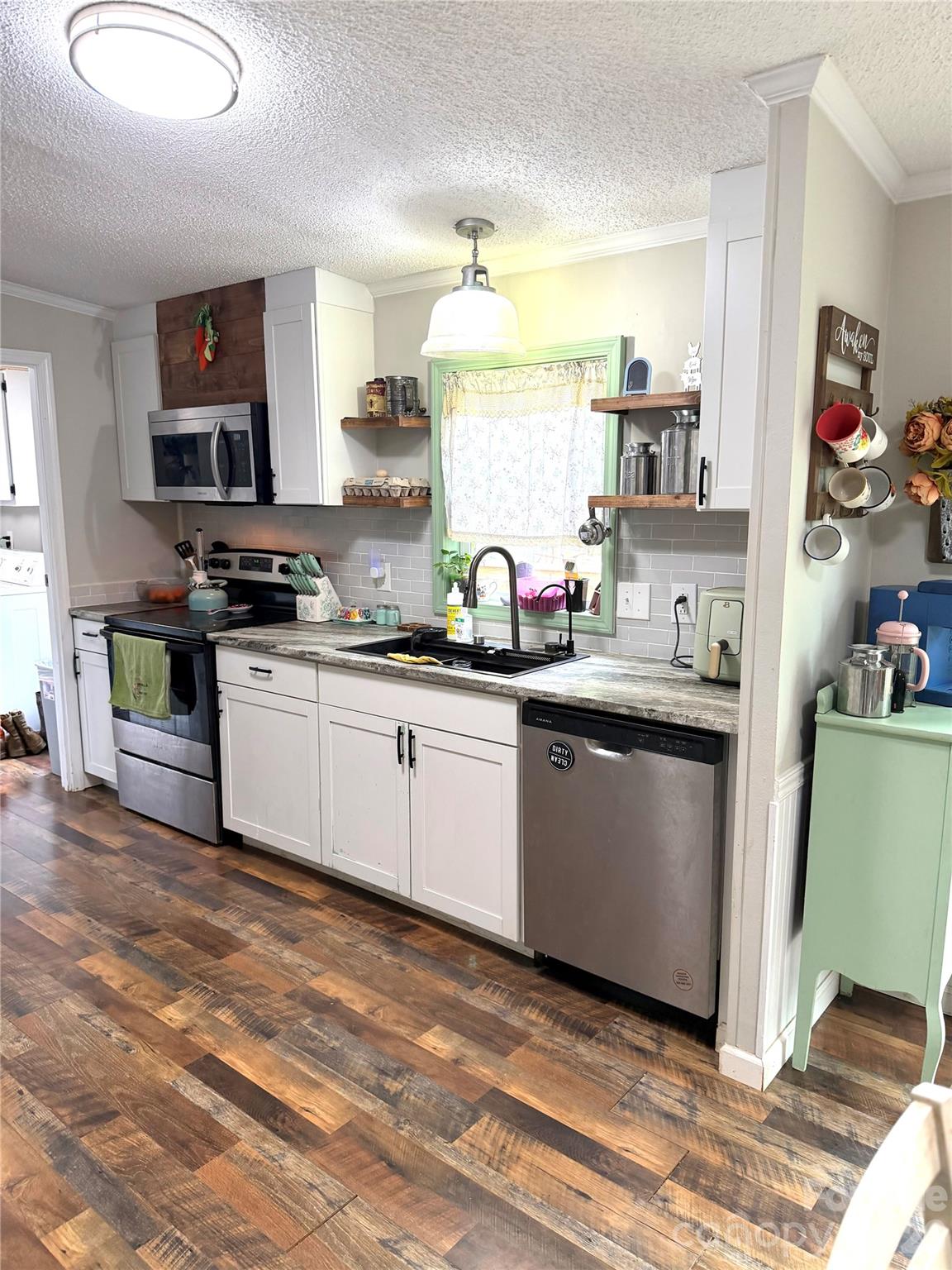 929 Brookhaven Road — Statesville