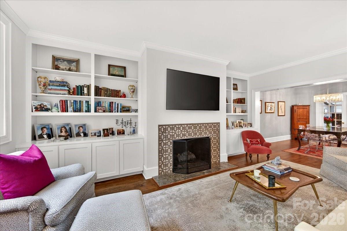 202 Perrin Place — Charlotte