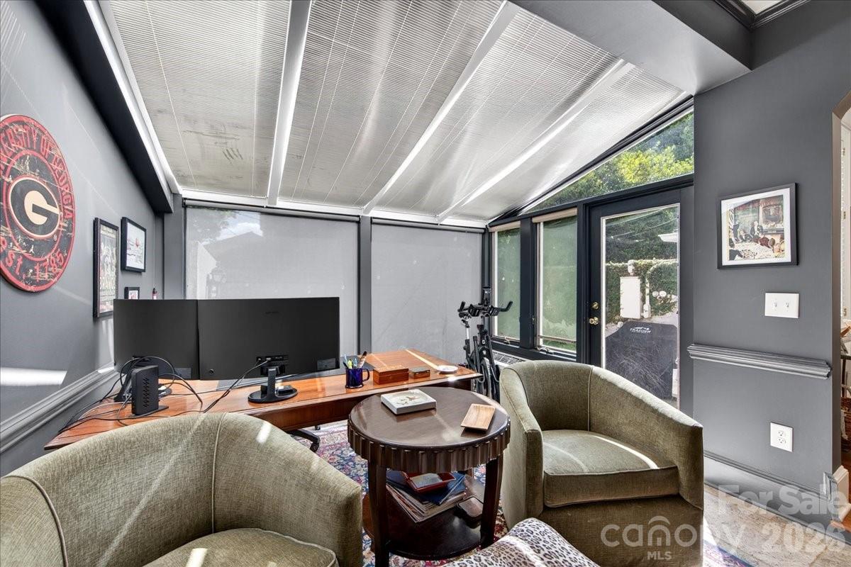 202 Perrin Place — Charlotte