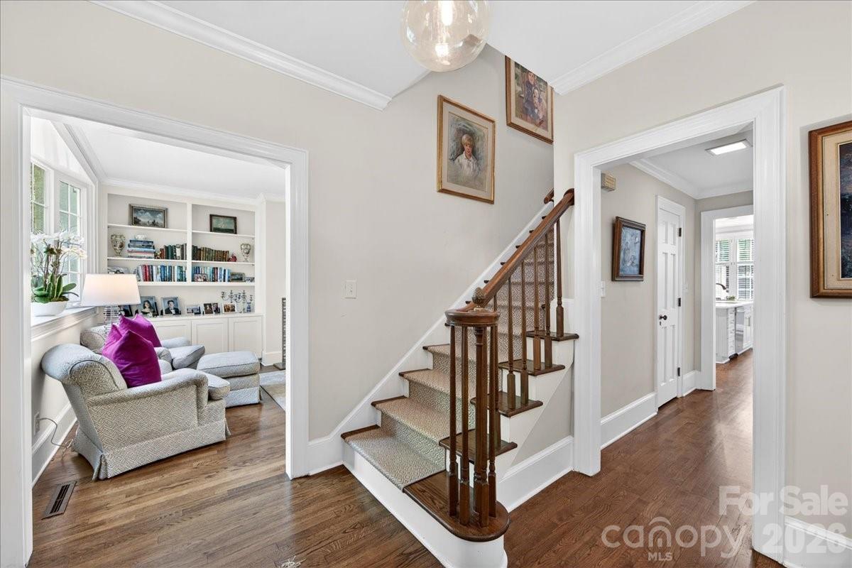 202 Perrin Place — Charlotte