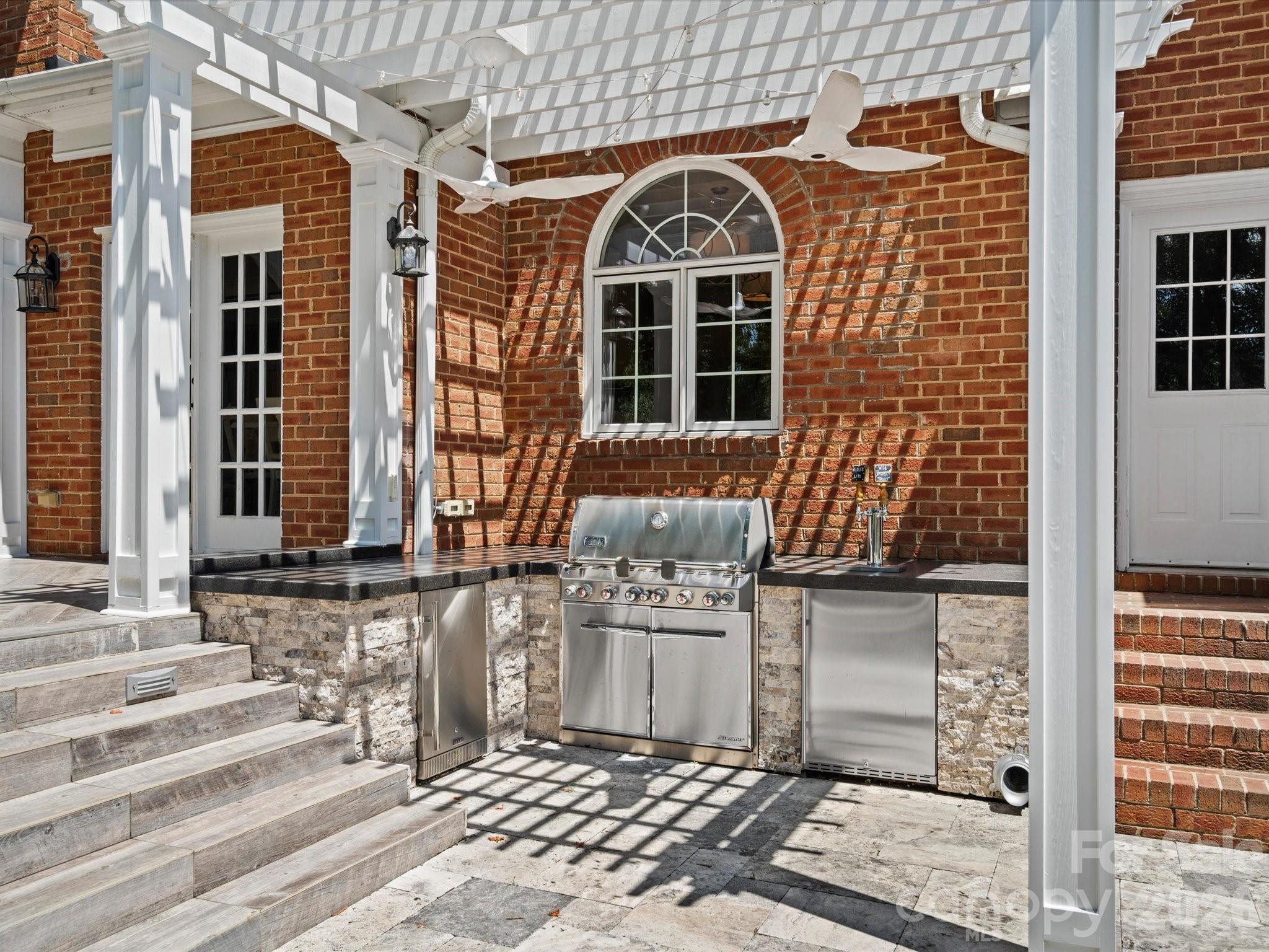 11624 Glenn Abbey Way — Charlotte