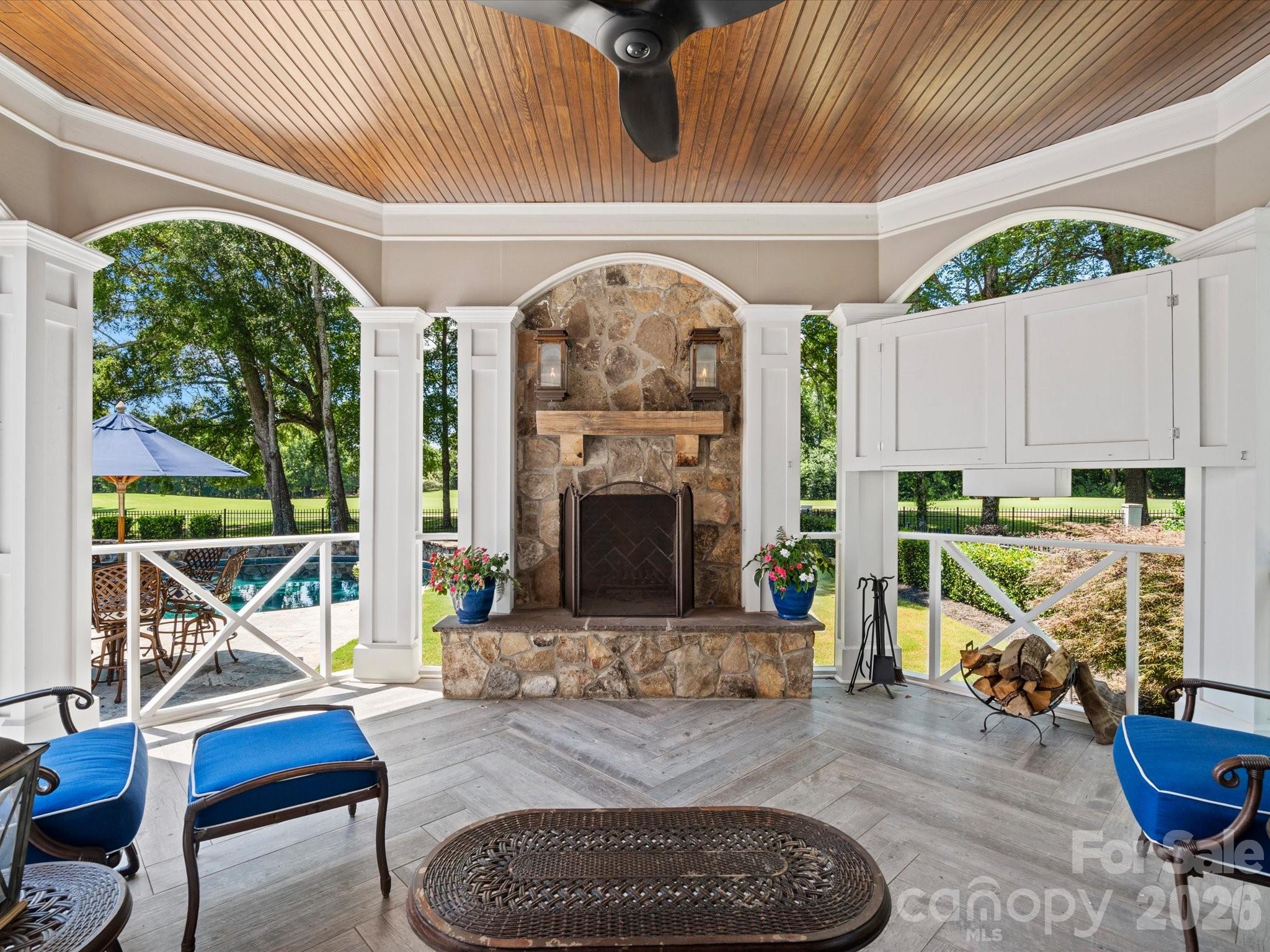11624 Glenn Abbey Way — Charlotte