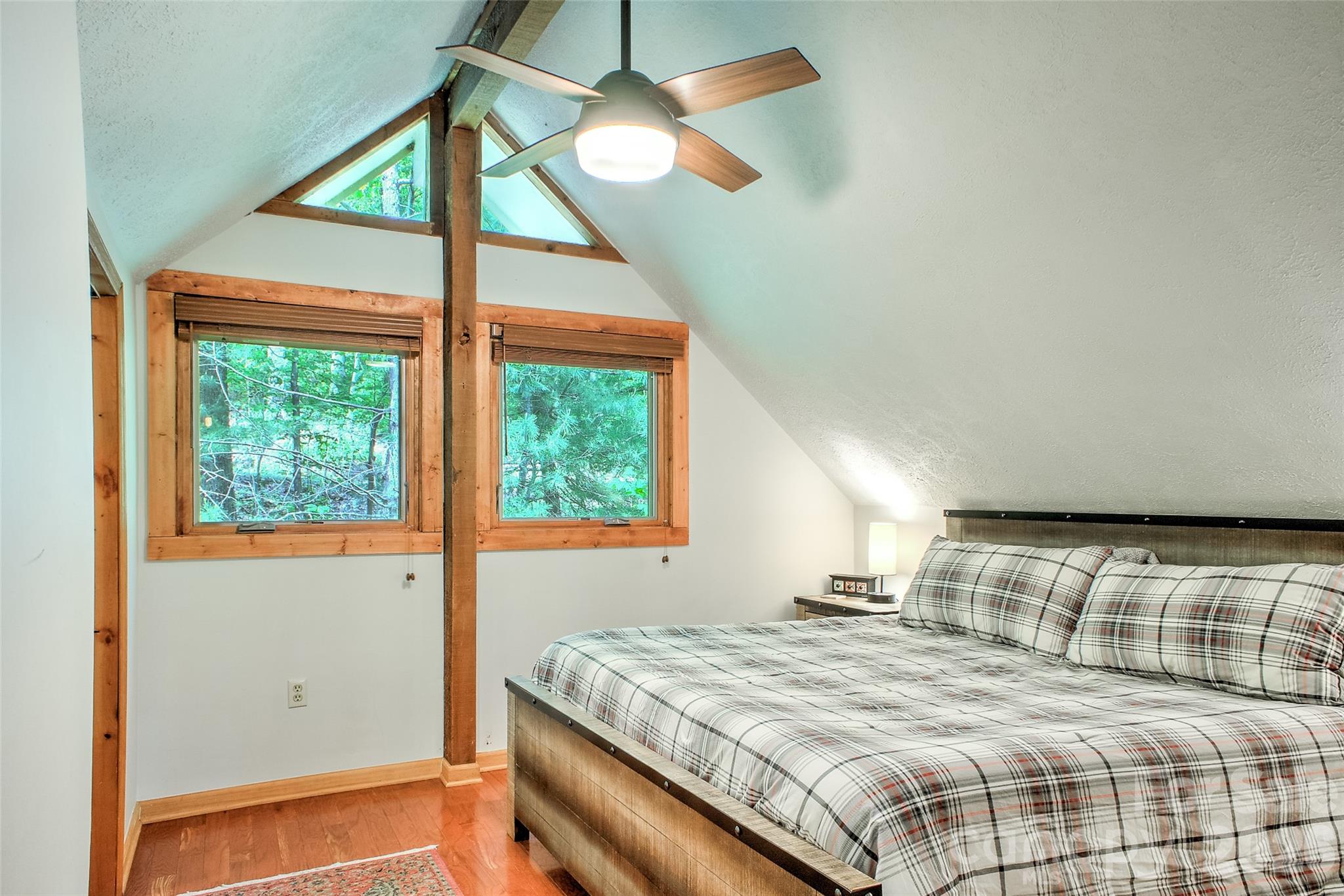491 Mckenzie Way S #598, 599 — Old Fort