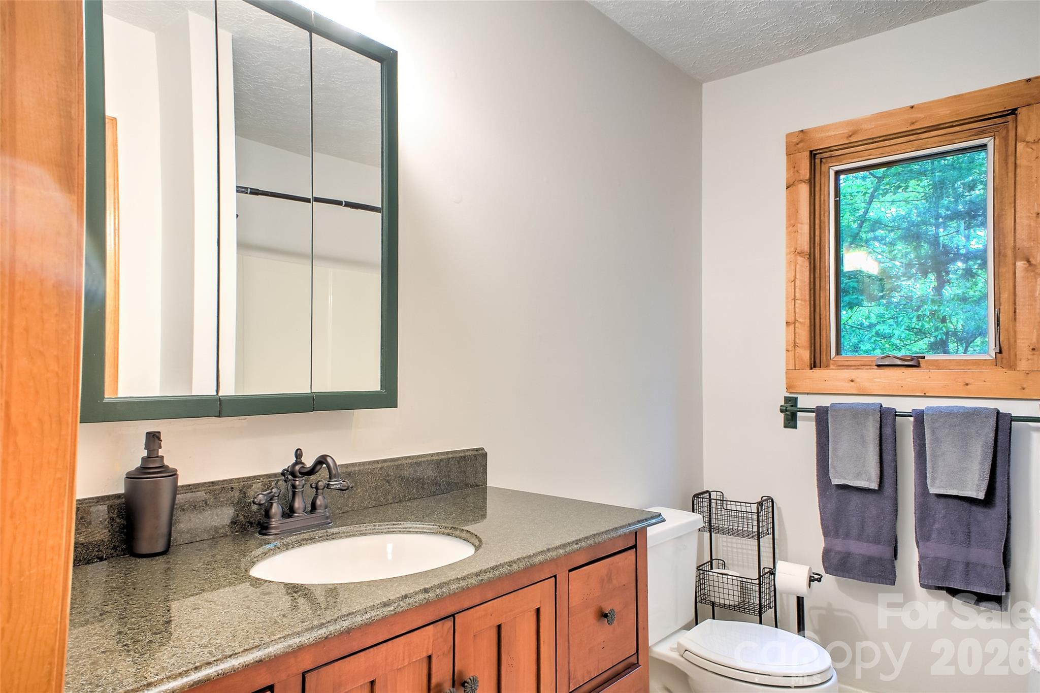 491 Mckenzie Way S #598, 599 — Old Fort