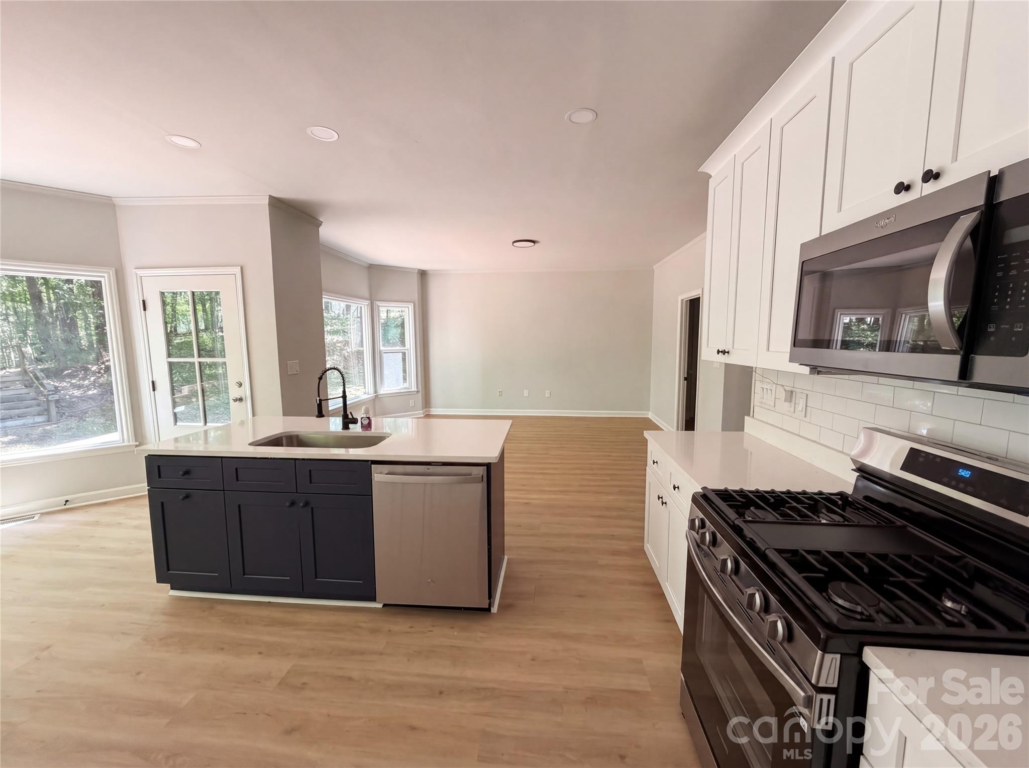 6095 Coral View Drive — Harrisburg