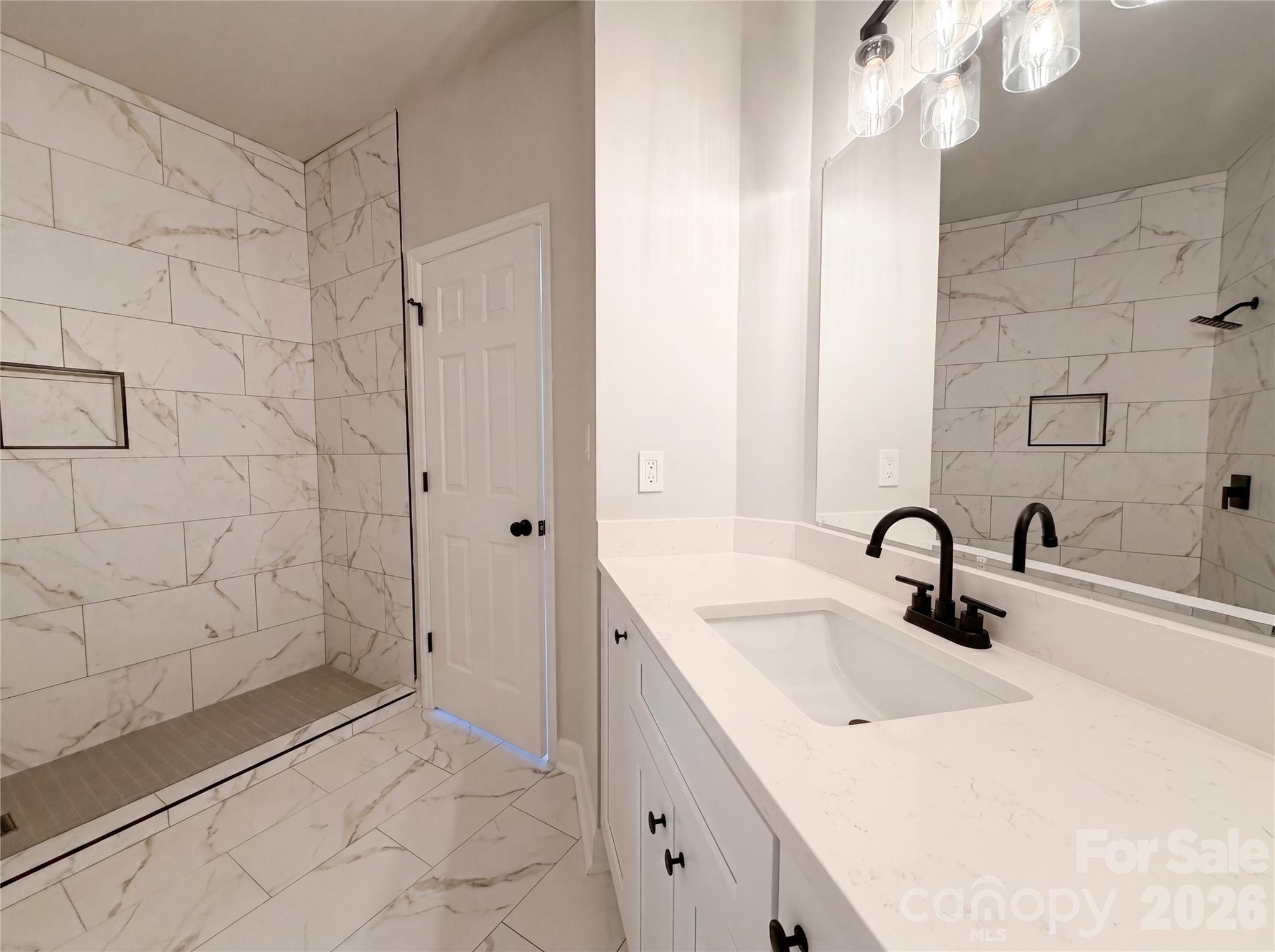 6095 Coral View Drive — Harrisburg