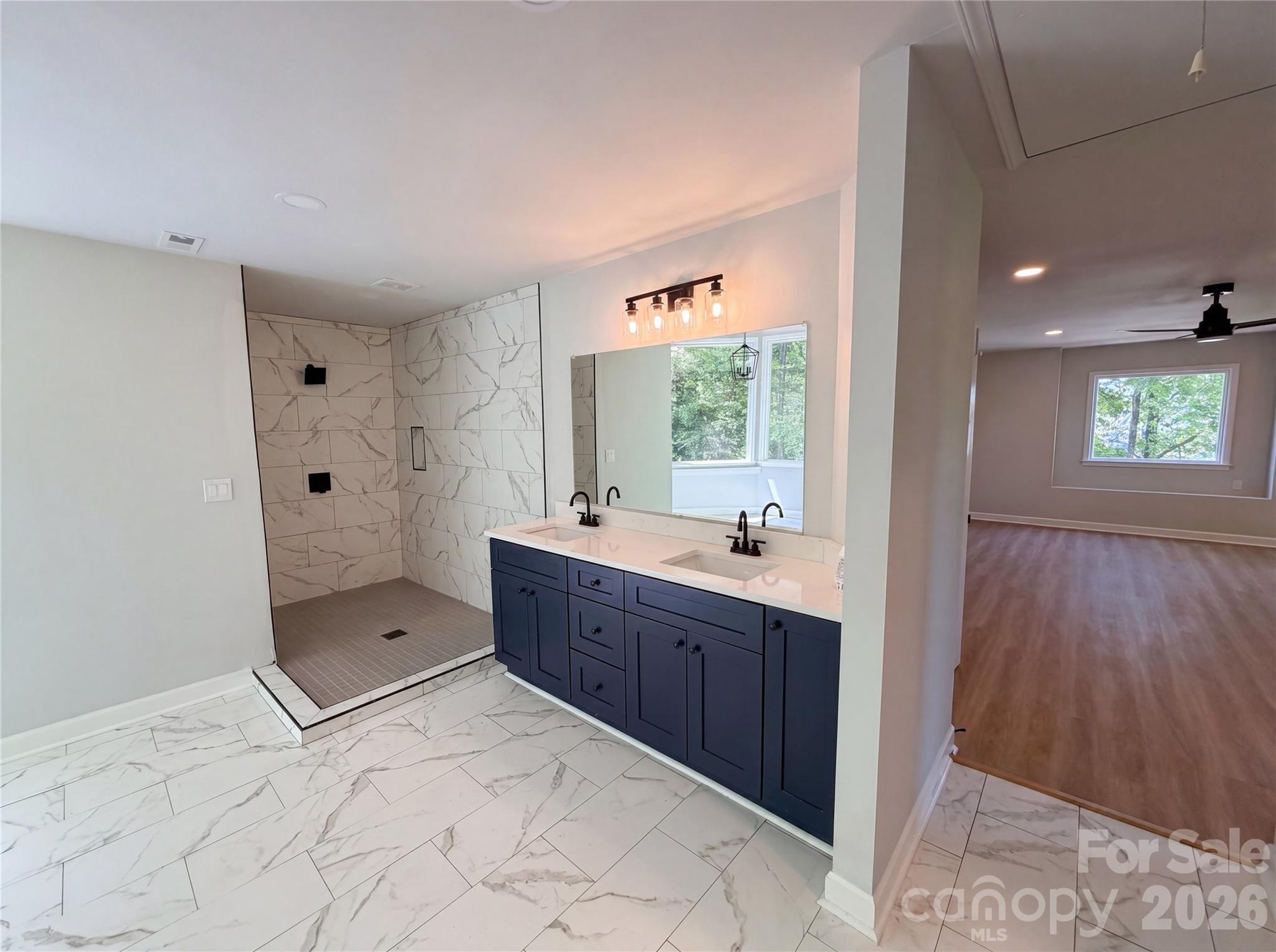 6095 Coral View Drive — Harrisburg