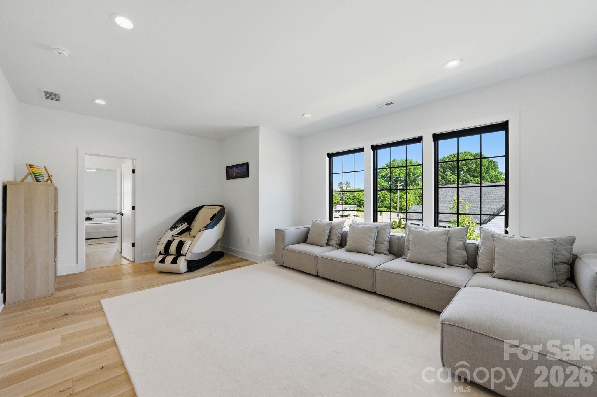 12016 Cambridge Square Drive — Cornelius