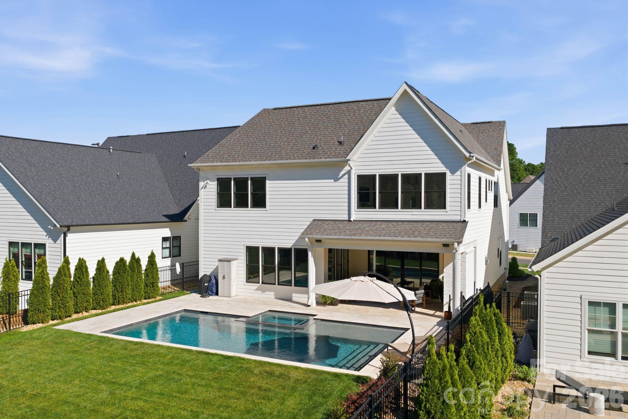 12016 Cambridge Square Drive — Cornelius