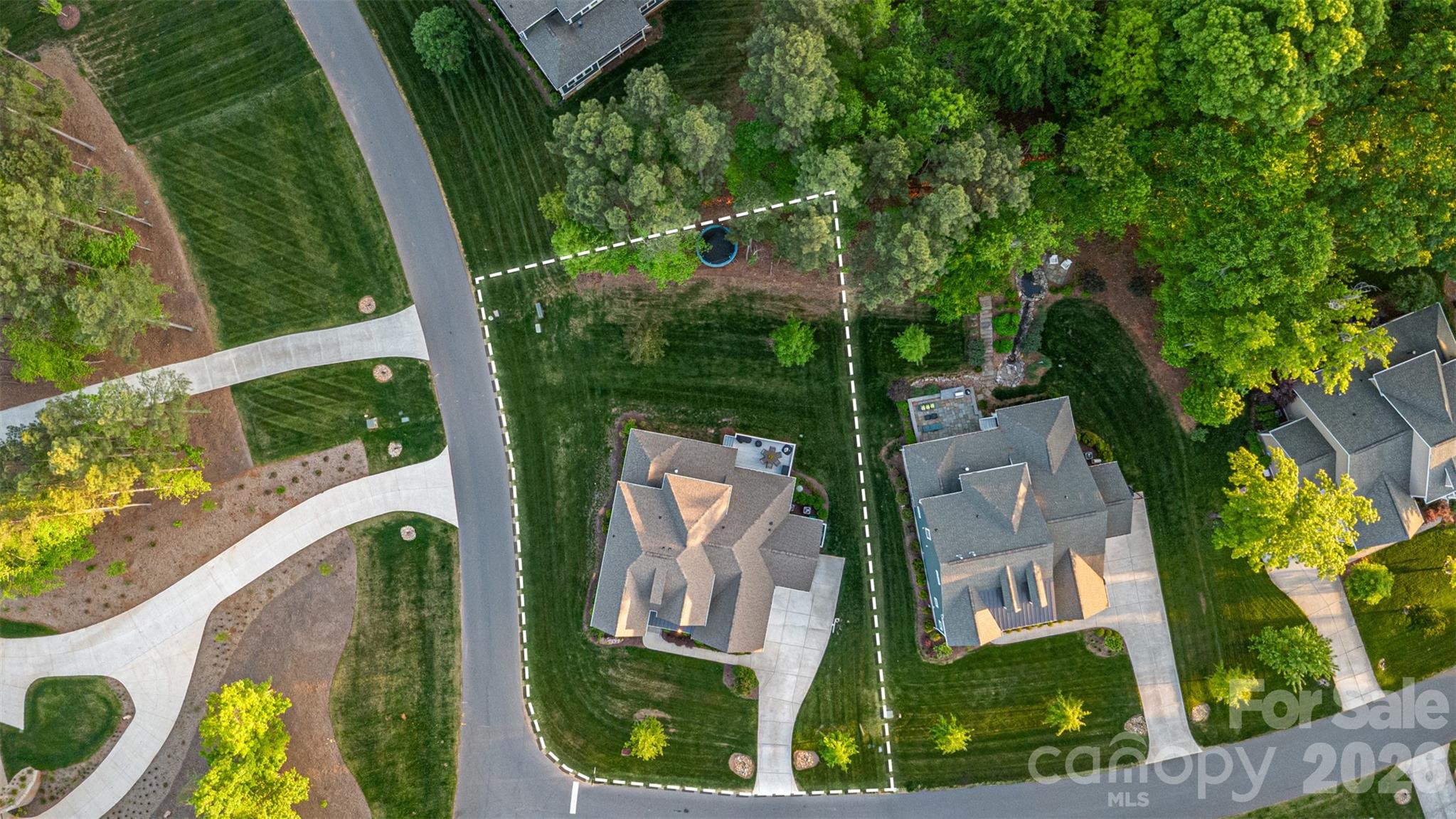 132 Shimmerlake Lane — Belmont