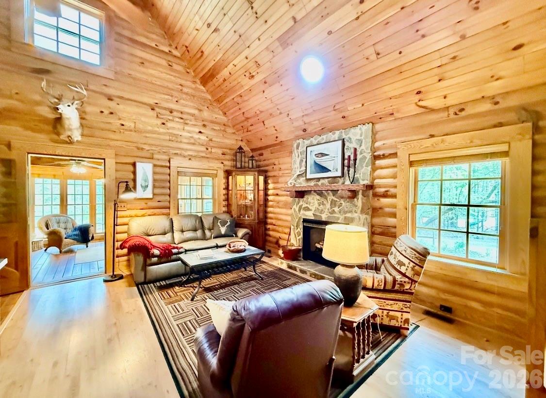 57 Club Lane — Winnsboro