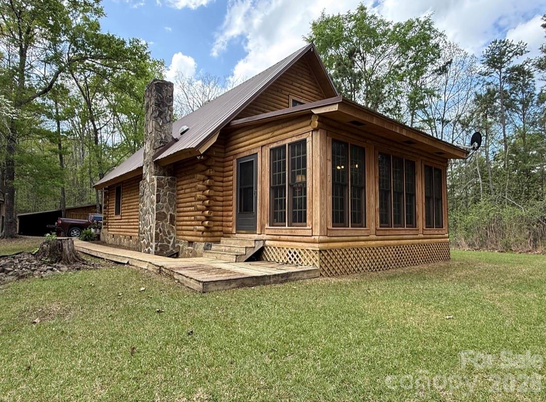 57 Club Lane — Winnsboro