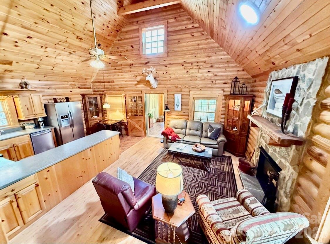 57 Club Lane — Winnsboro
