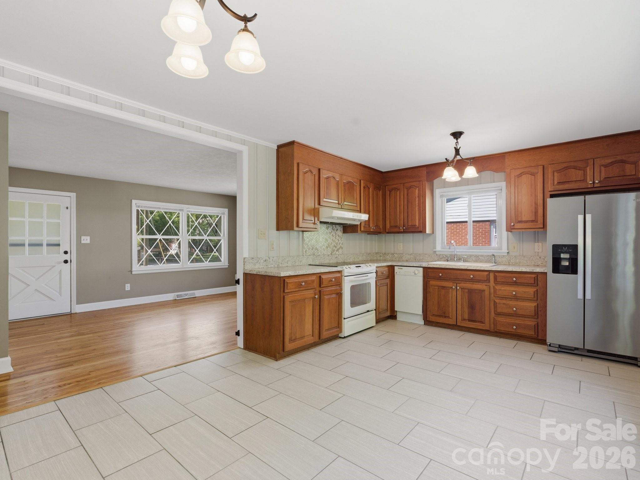 7401 Woodstream Drive — Charlotte