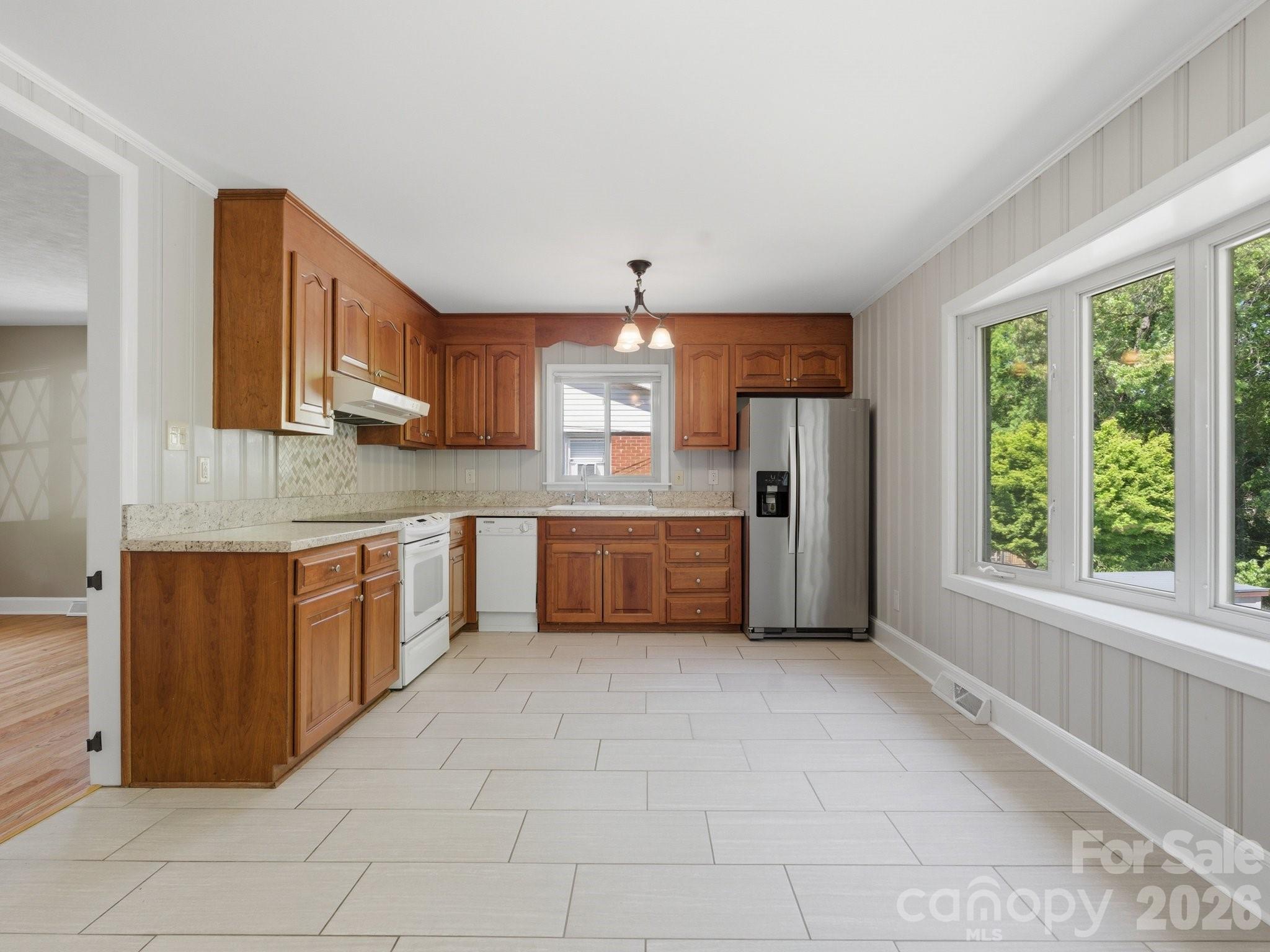 7401 Woodstream Drive — Charlotte