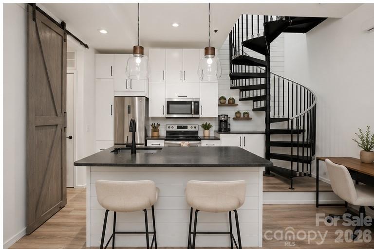 2088 Euclid Avenue — Charlotte