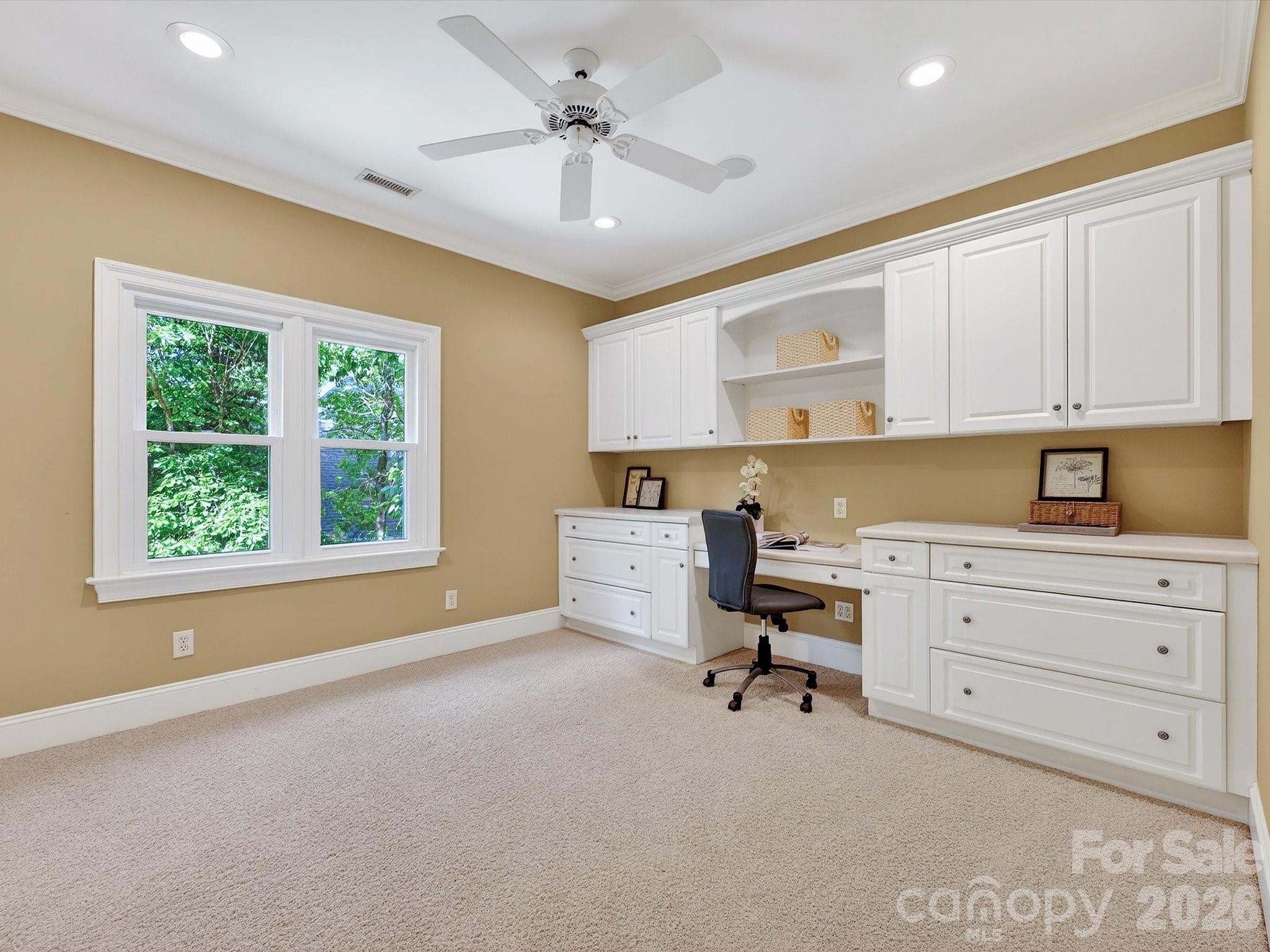 7510 Seton House Lane — Charlotte