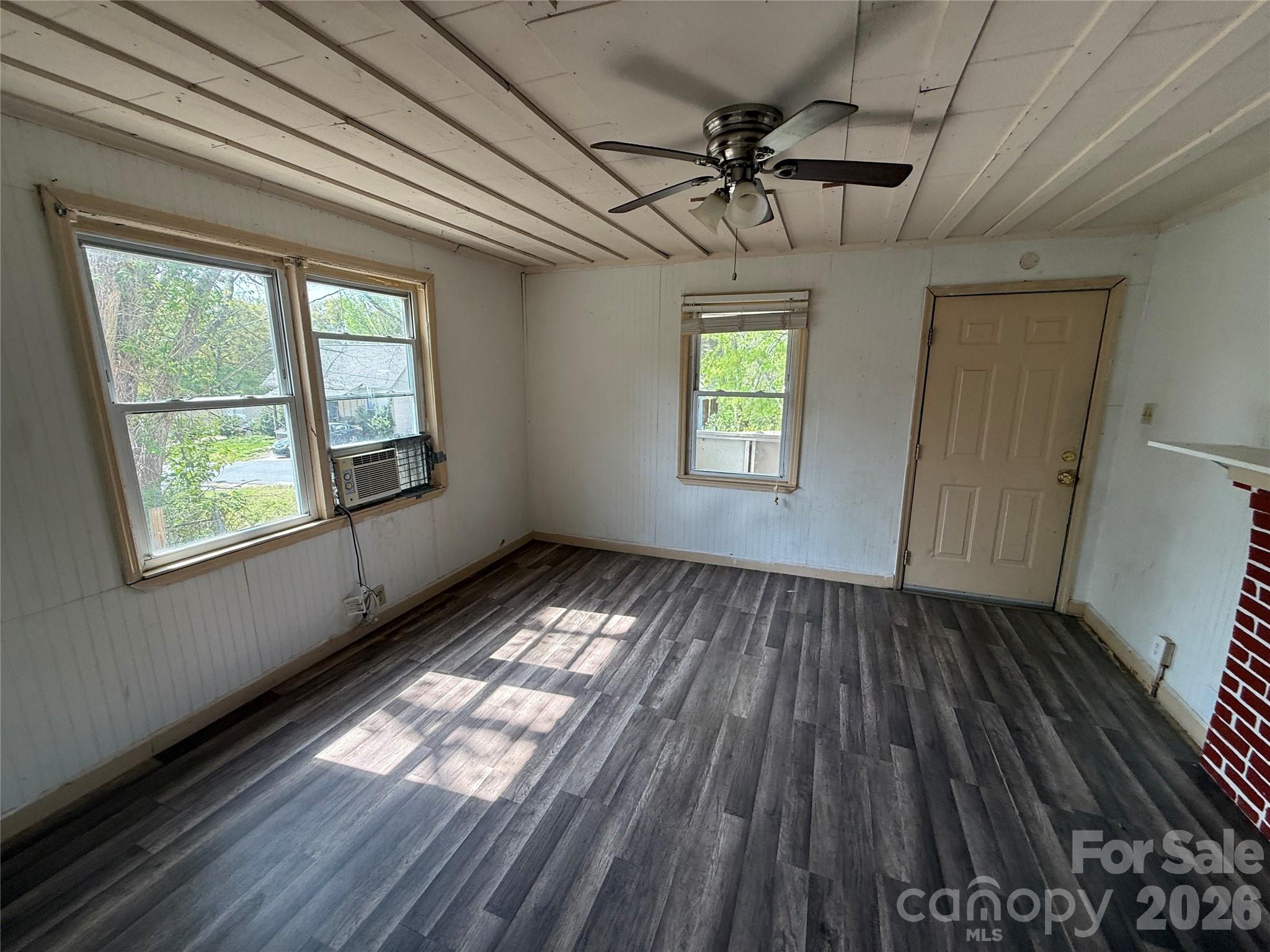 965 13th Street — Lancaster
