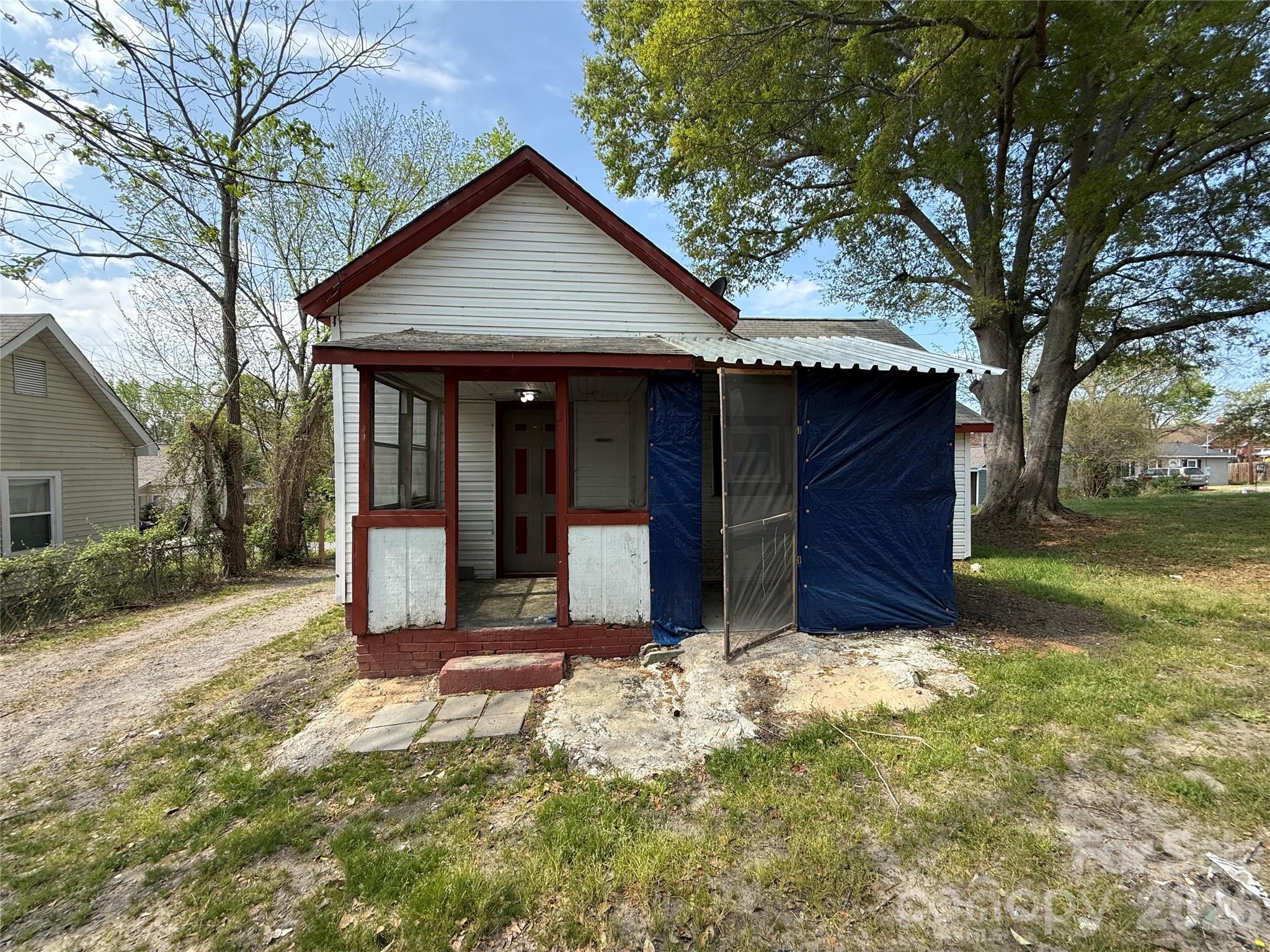965 13th Street — Lancaster