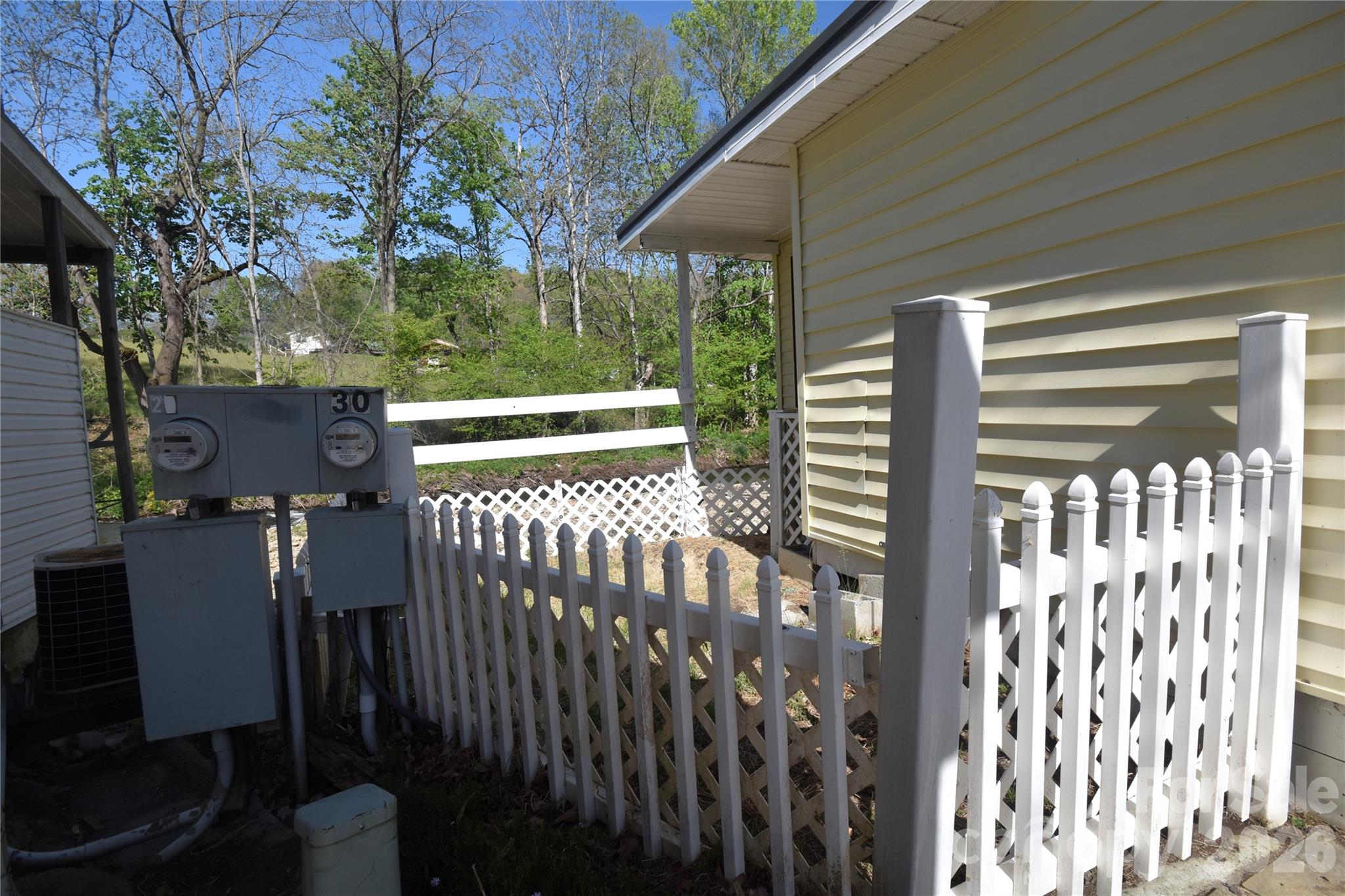 91 Mallard Loop — Waynesville