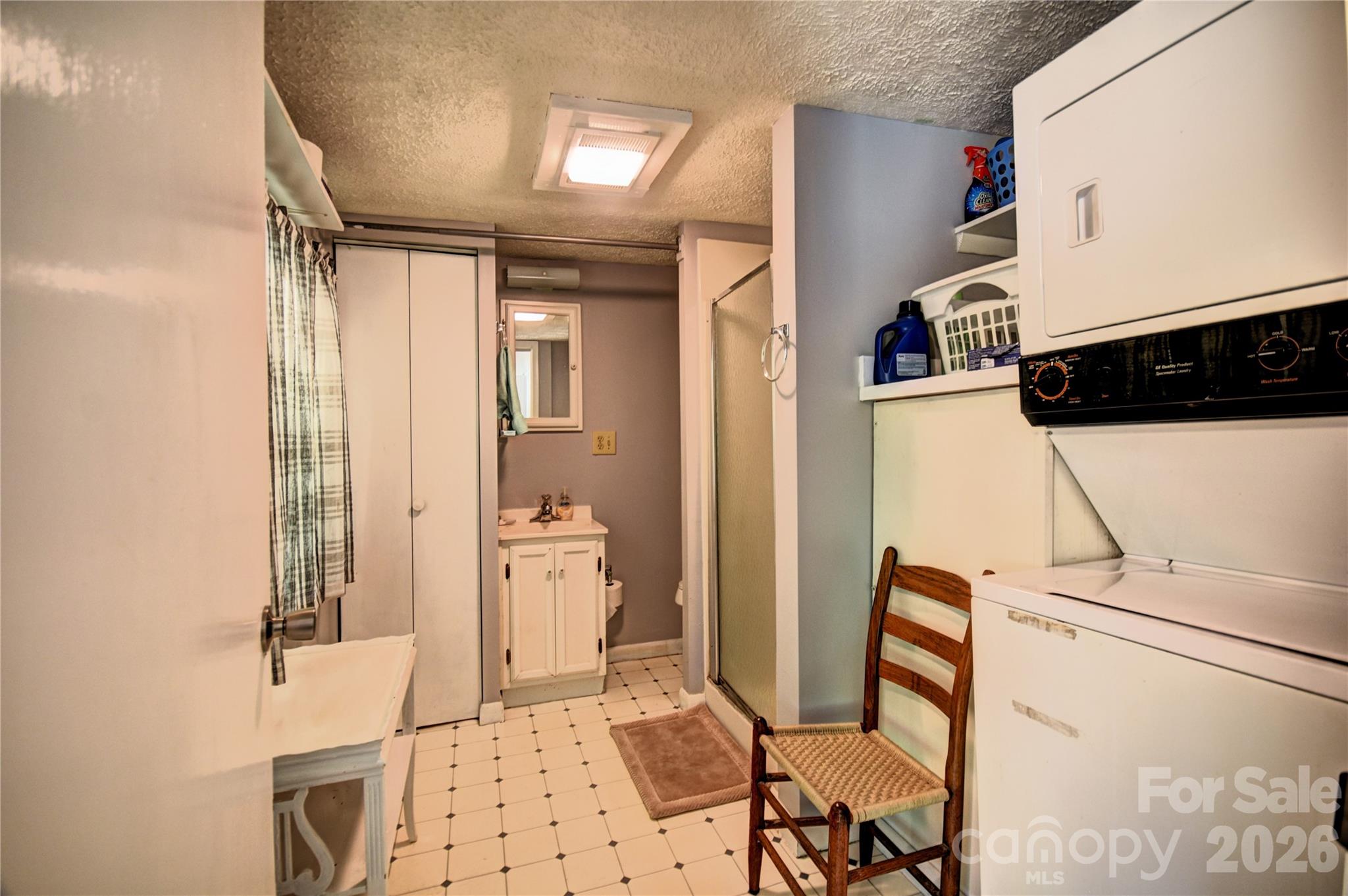 91 Mallard Loop — Waynesville