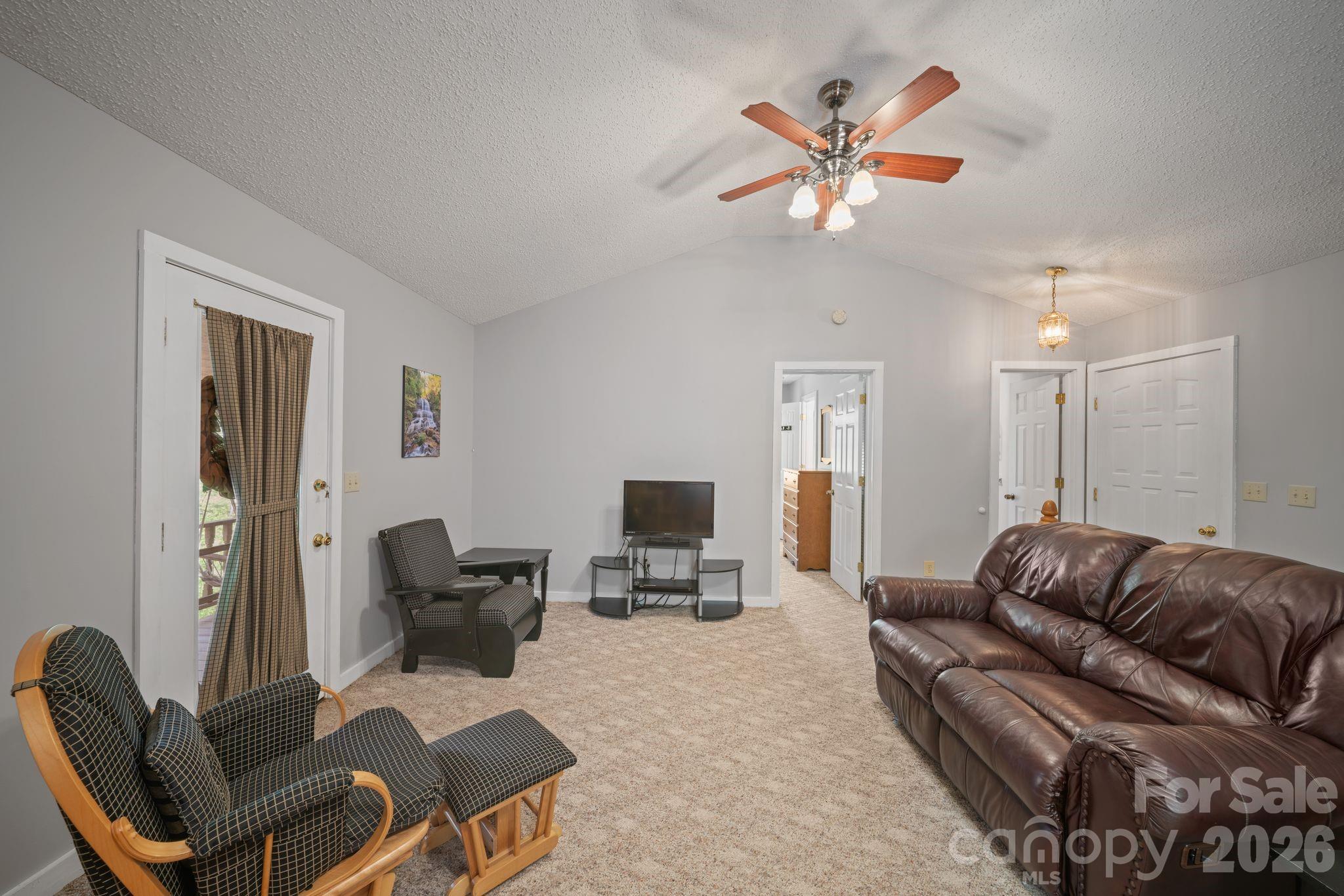 149 Greentree Lane — Canton