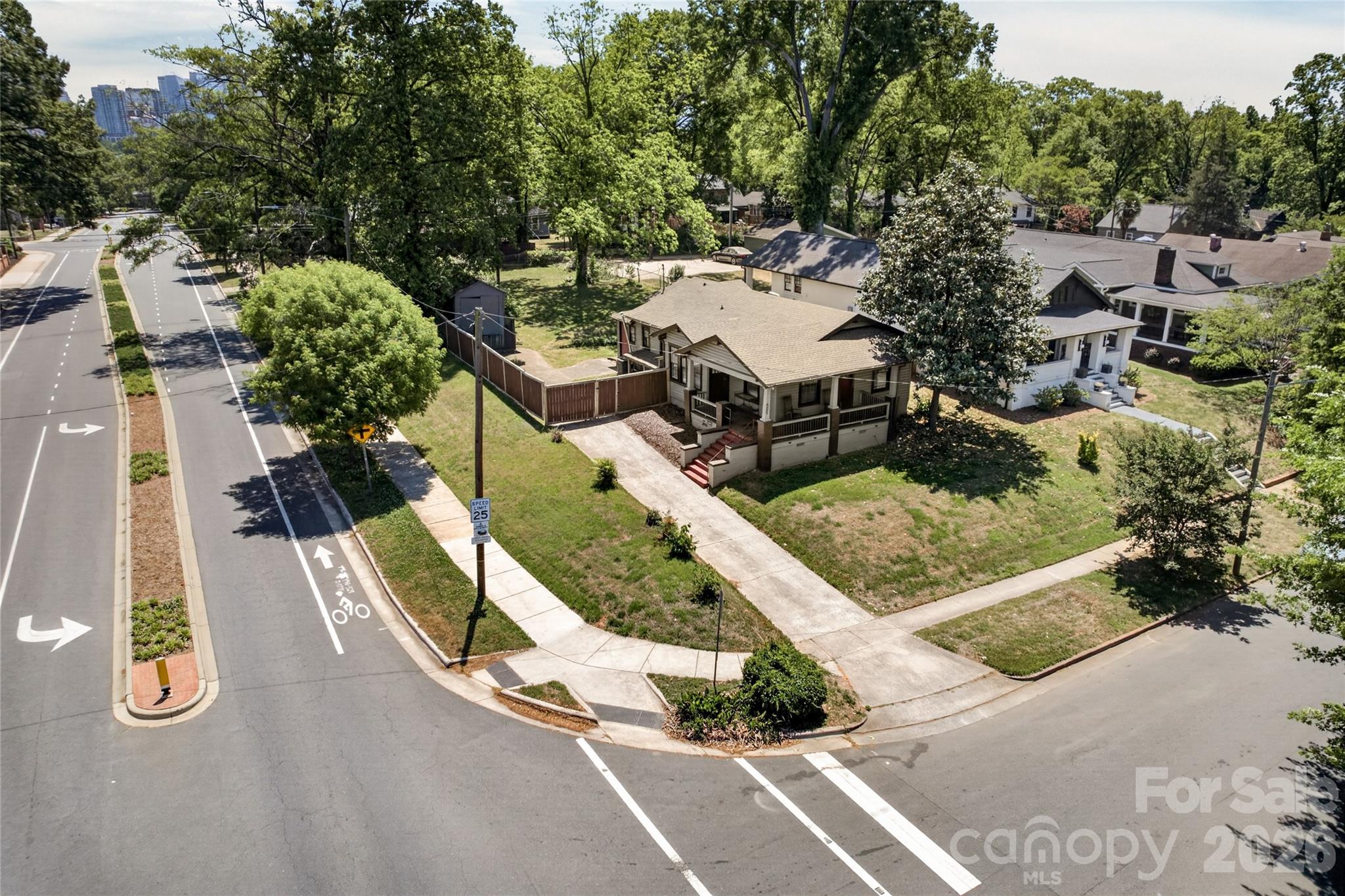 405 Walnut Avenue — Charlotte