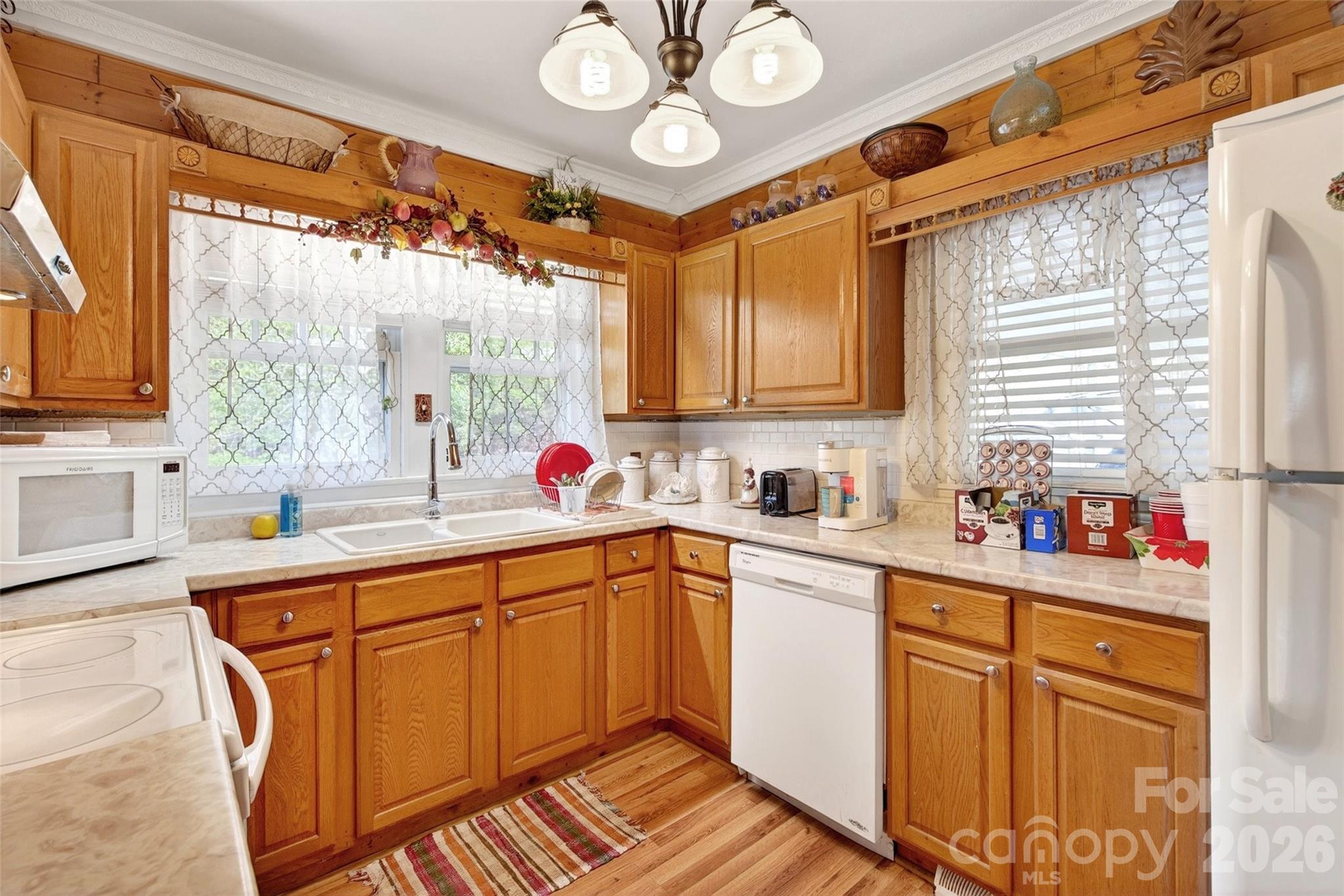 6507 S 226 Highway — Spruce Pine