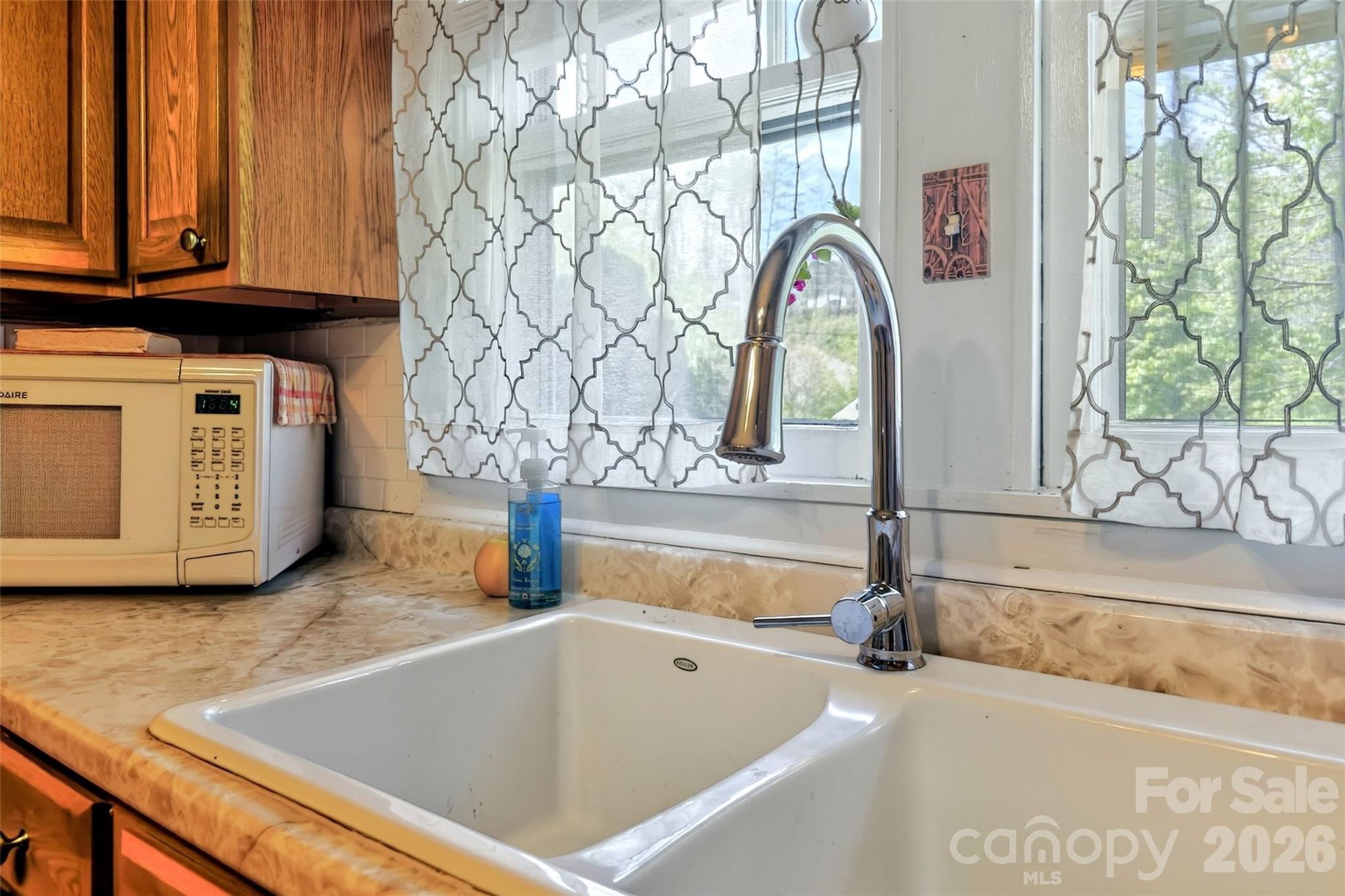 6507 S 226 Highway — Spruce Pine
