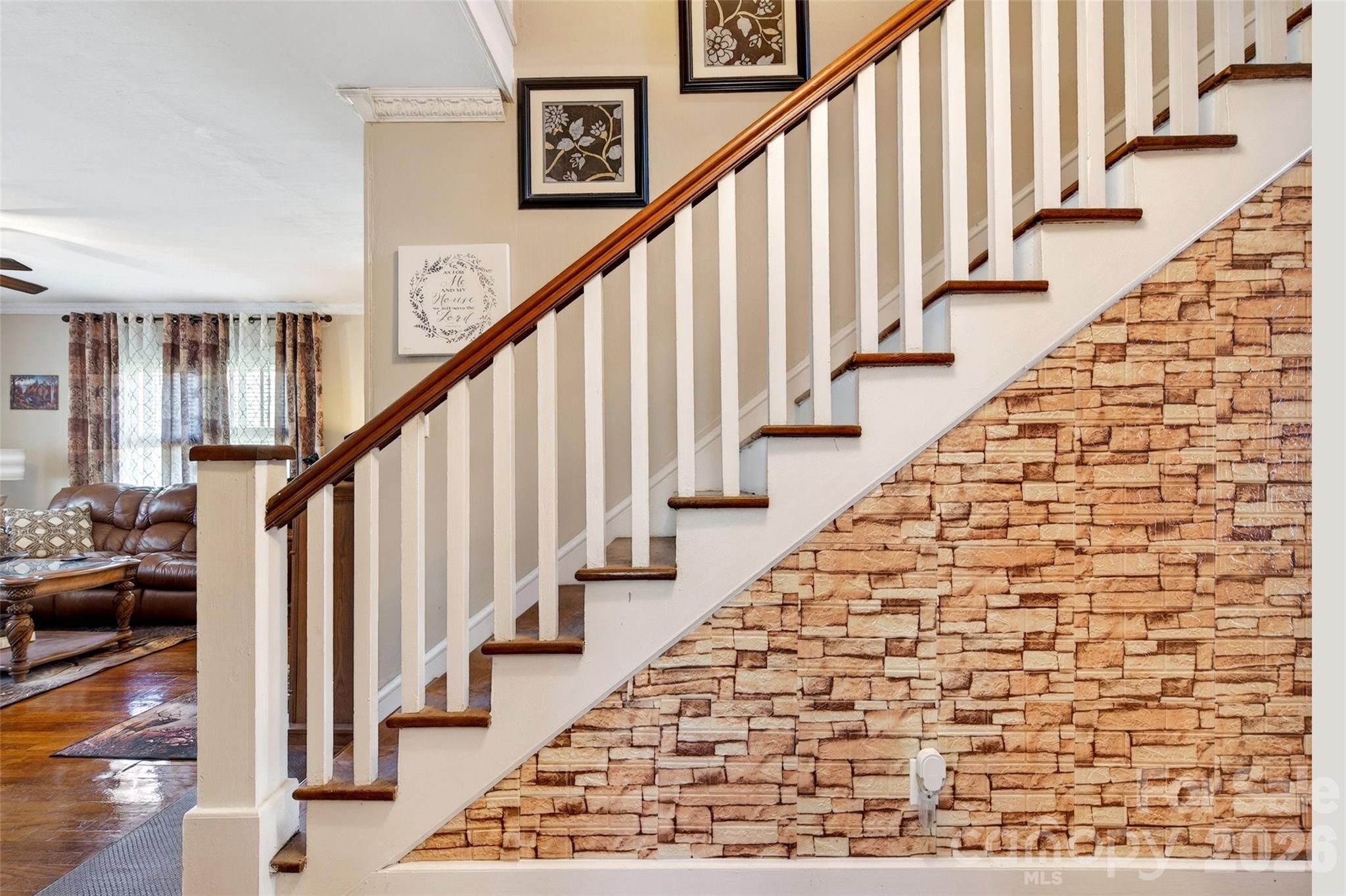 6507 S 226 Highway — Spruce Pine