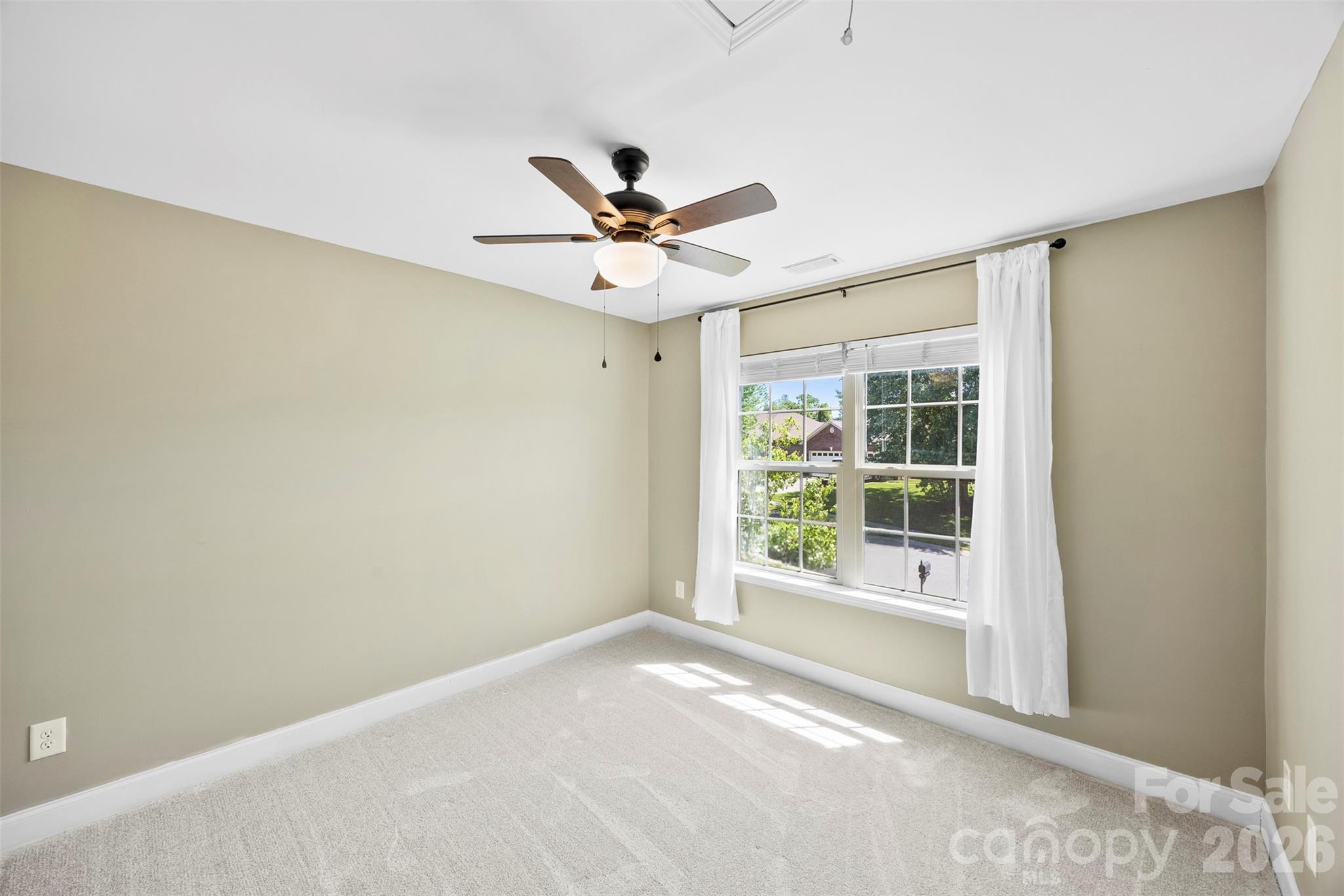 2548 Flintshire Lane — Gastonia
