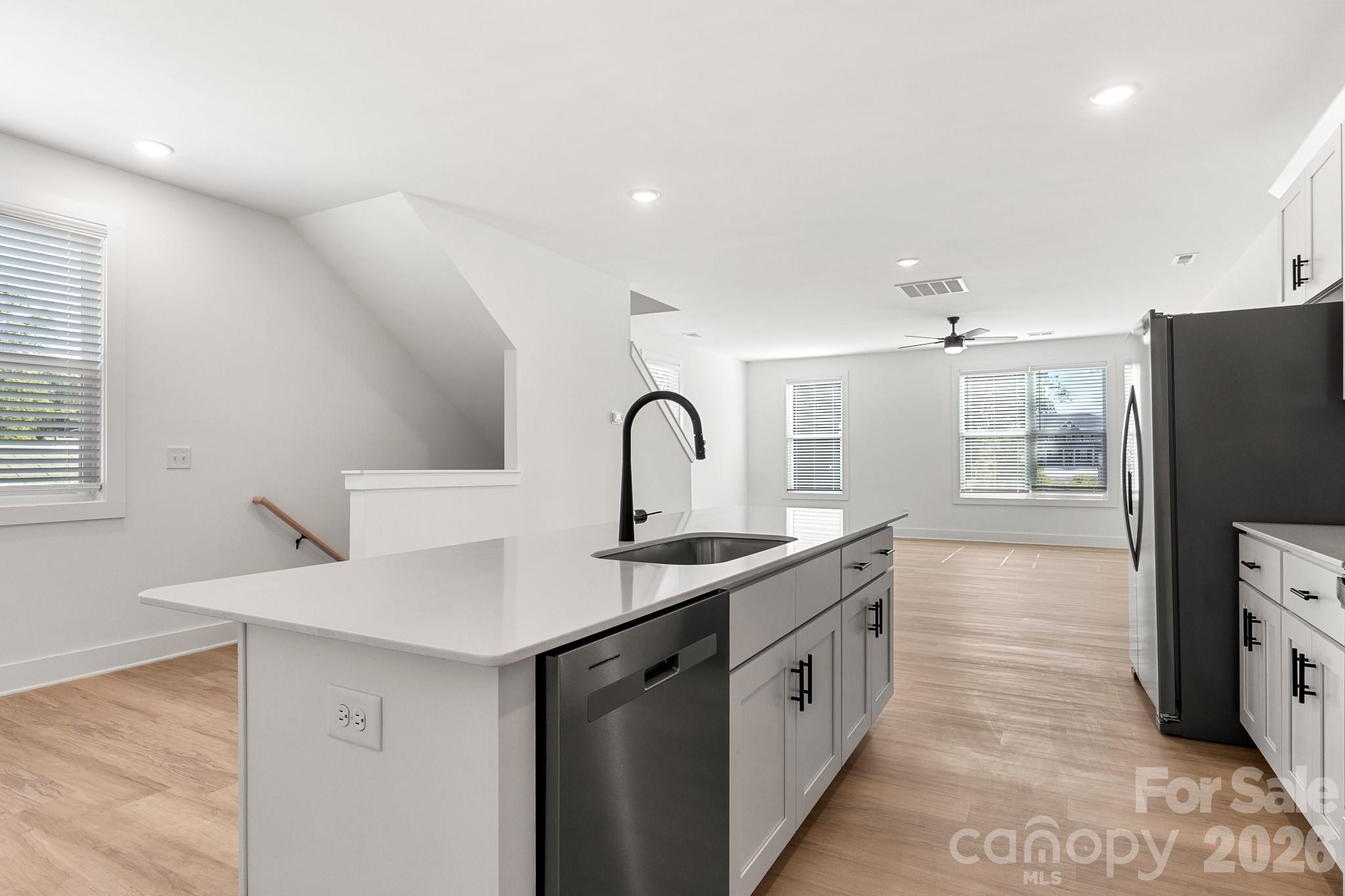 2522 Deherradora Avenue — Charlotte