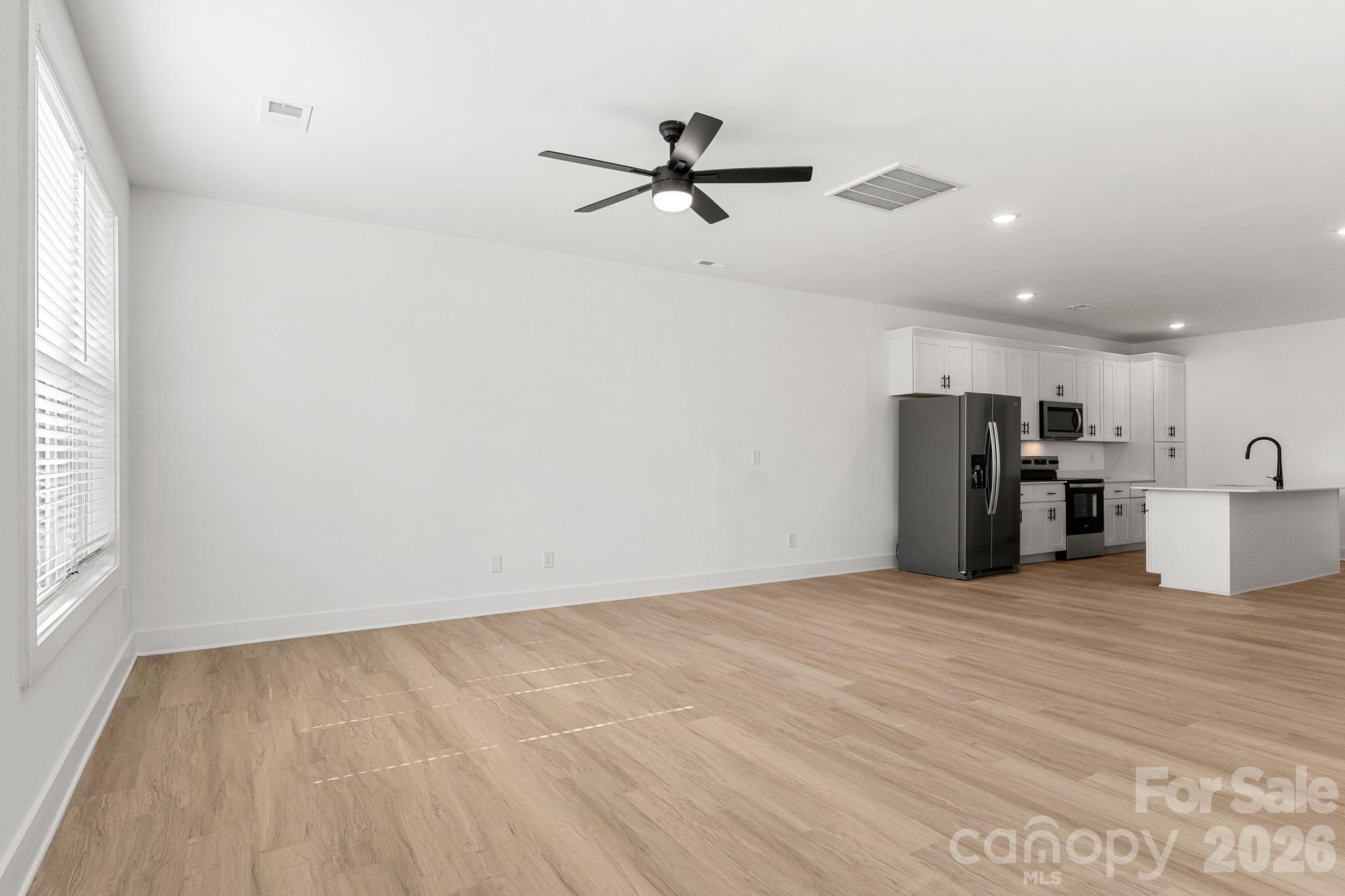 2522 Deherradora Avenue — Charlotte