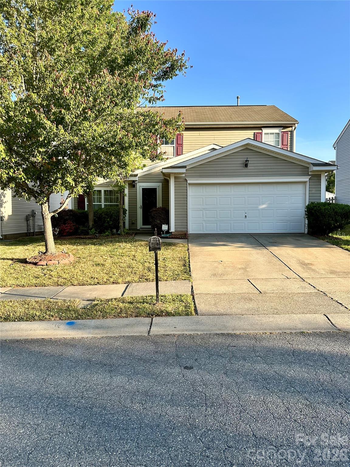 4722 Mortonhall Road — Charlotte