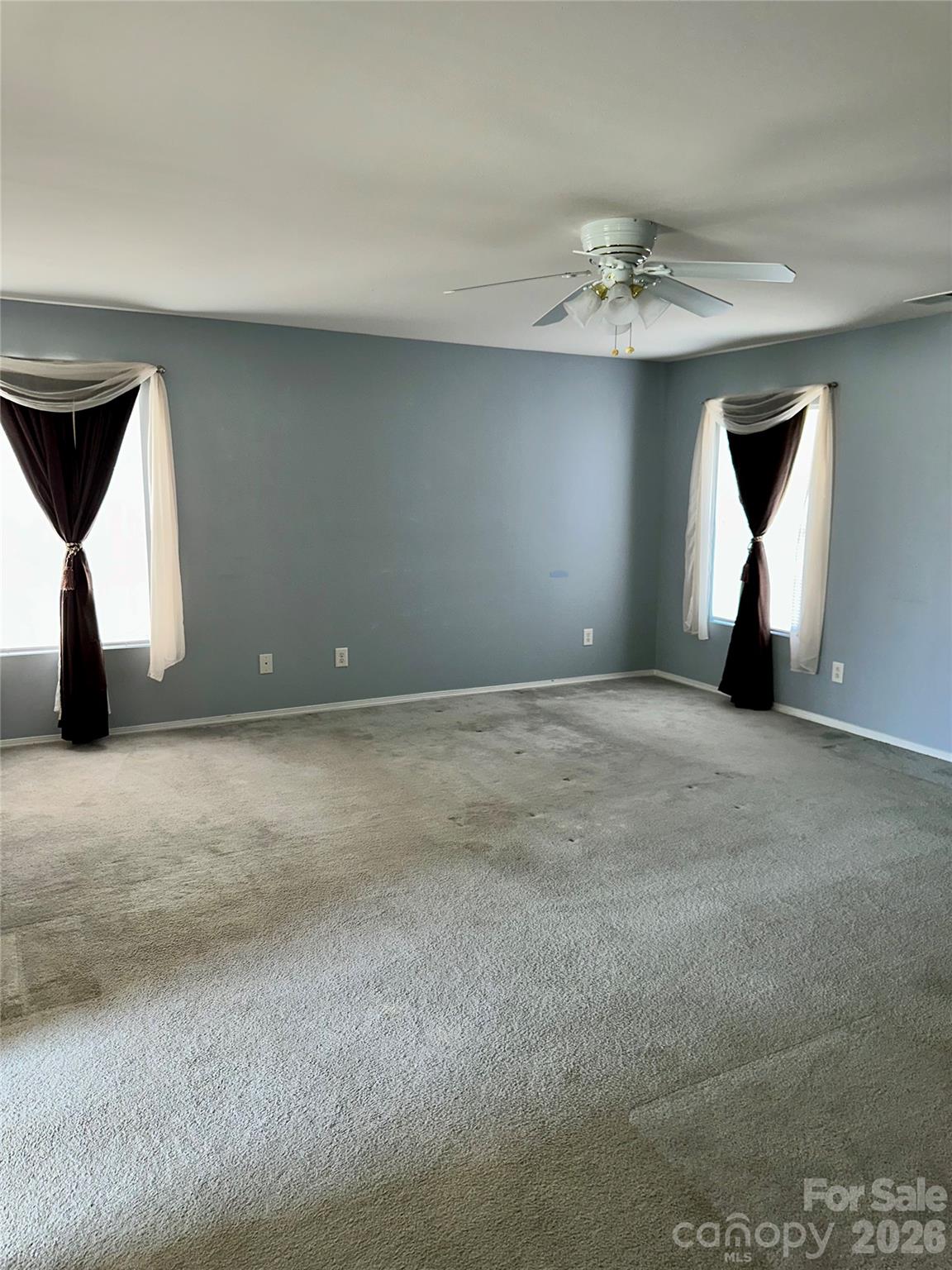 4722 Mortonhall Road — Charlotte