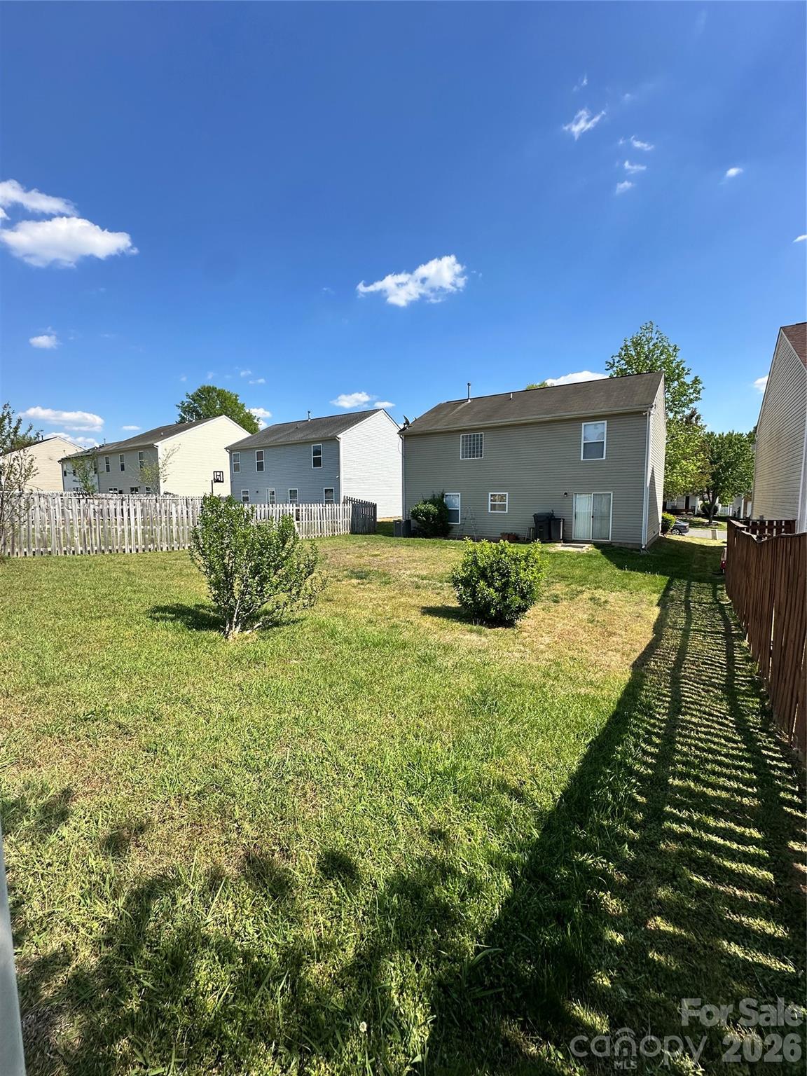4722 Mortonhall Road — Charlotte