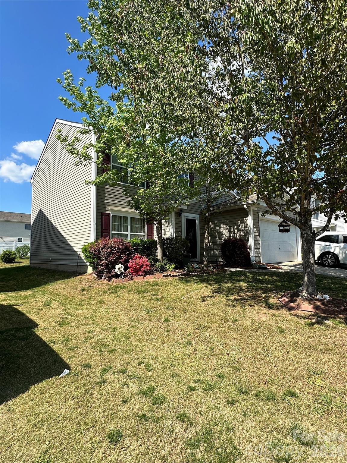 4722 Mortonhall Road — Charlotte