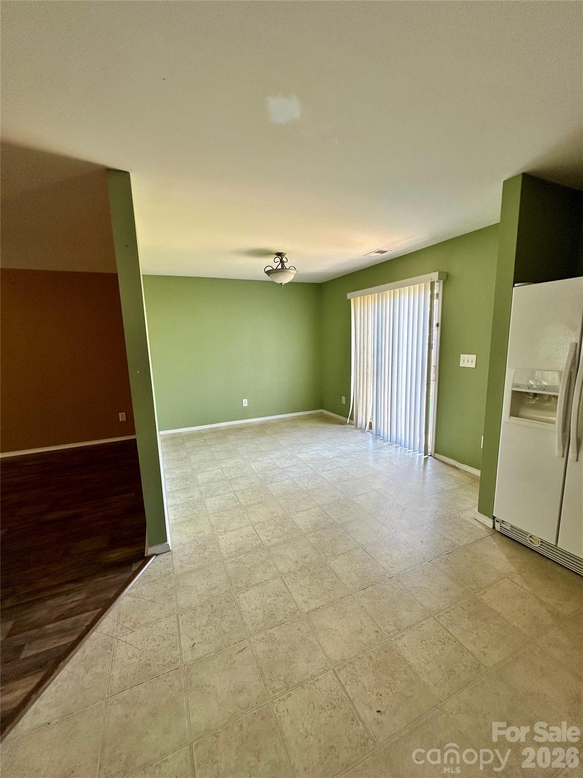 4722 Mortonhall Road — Charlotte