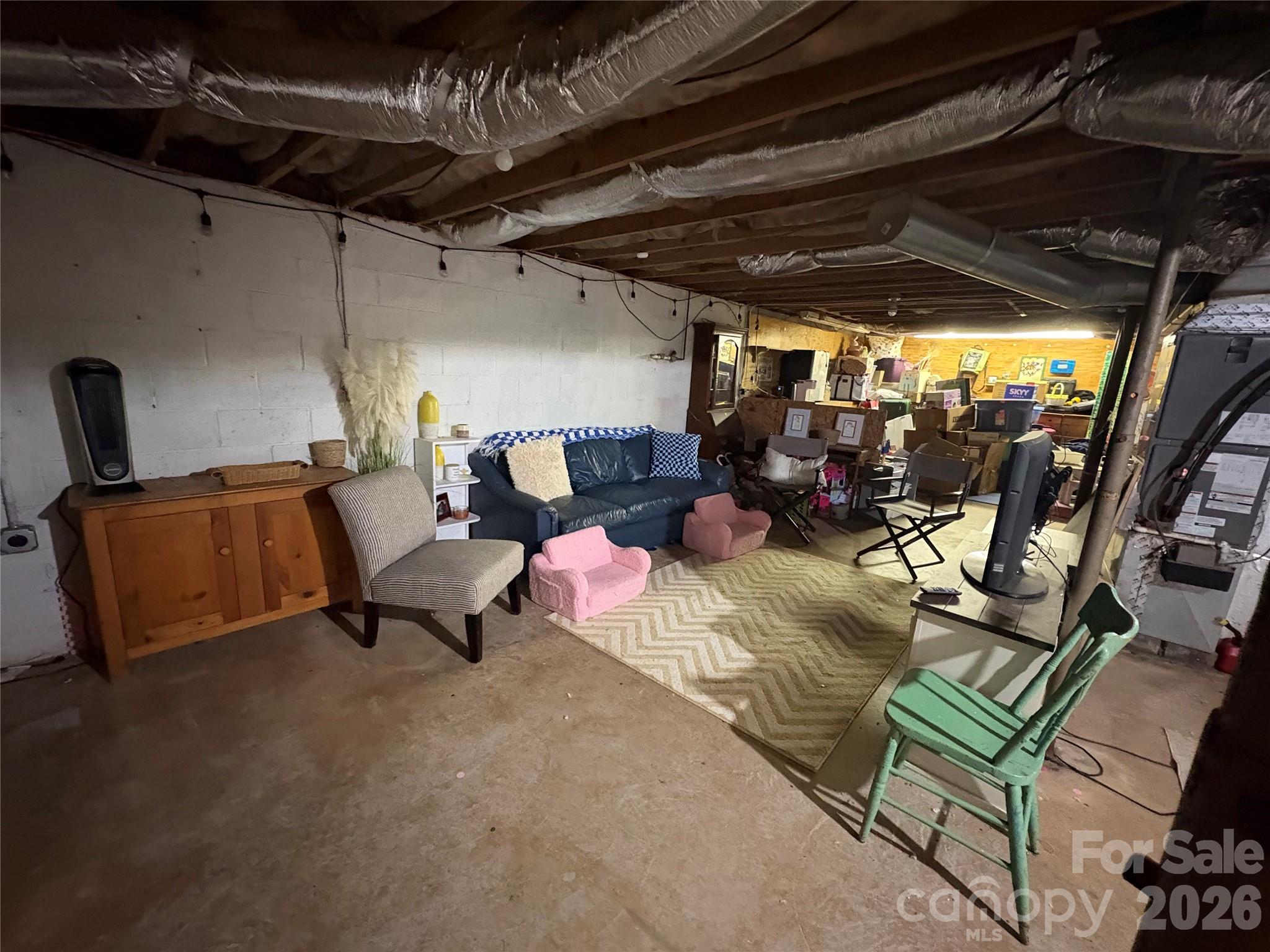 3678 Vantage Heights Circle — Lenoir